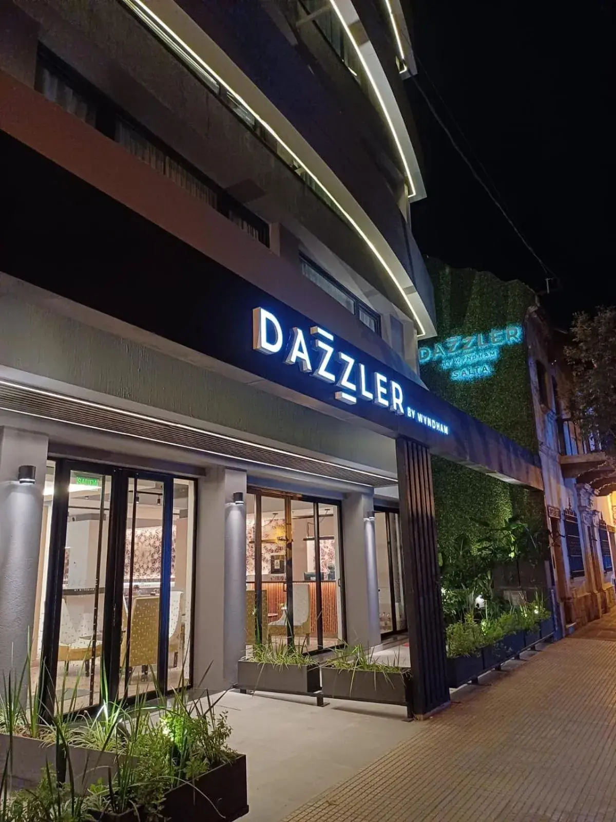 Property building in Dazzler by Wyndham Salta Property building in Dazzler by Wyndham Salta