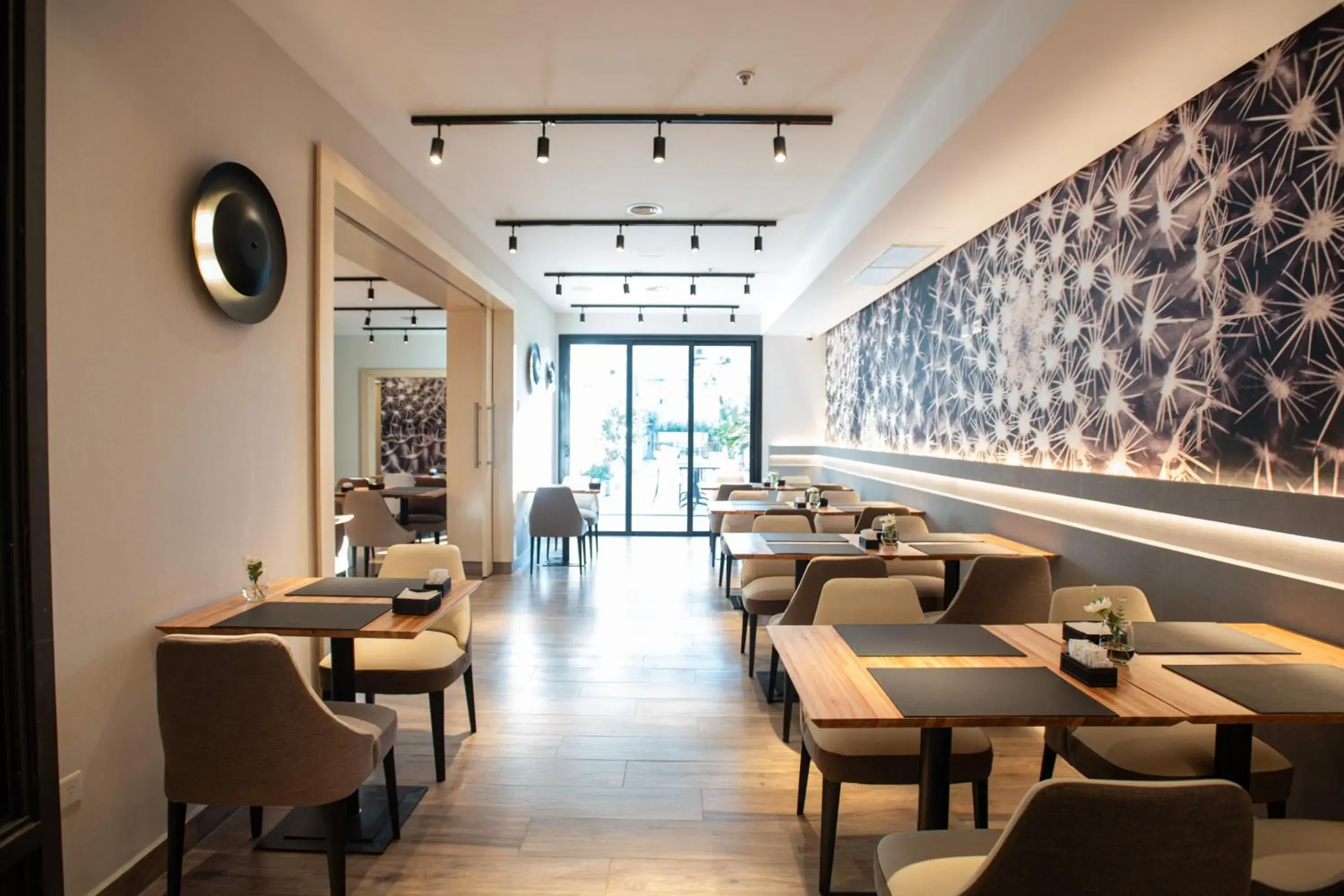 Restaurant/places to eat in Dazzler by Wyndham Salta Restaurant/places to eat in Dazzler by Wyndham Salta