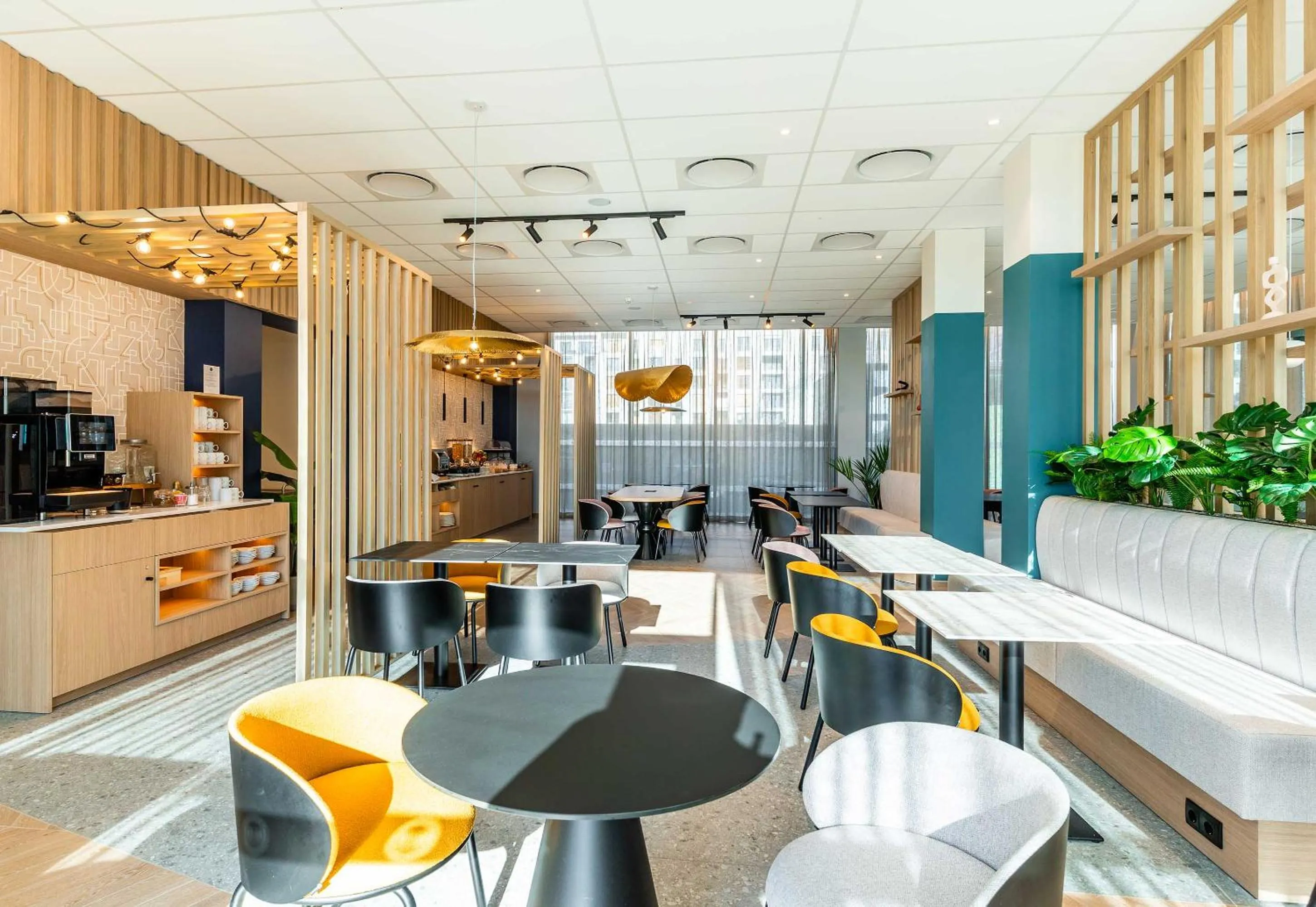 Buffet breakfast in B&B HOTEL Luxembourg Centre Cloche d'Or