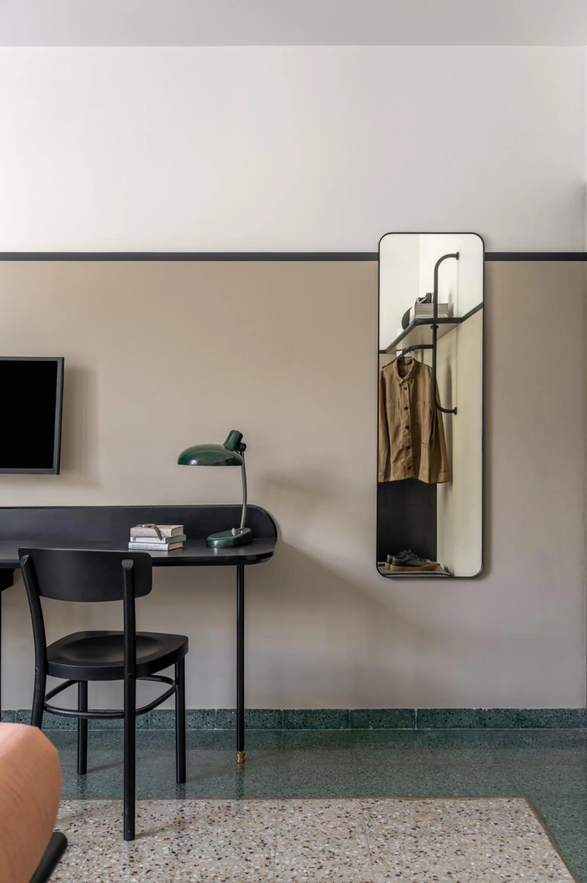 TV and multimedia in Wellesley Hotel