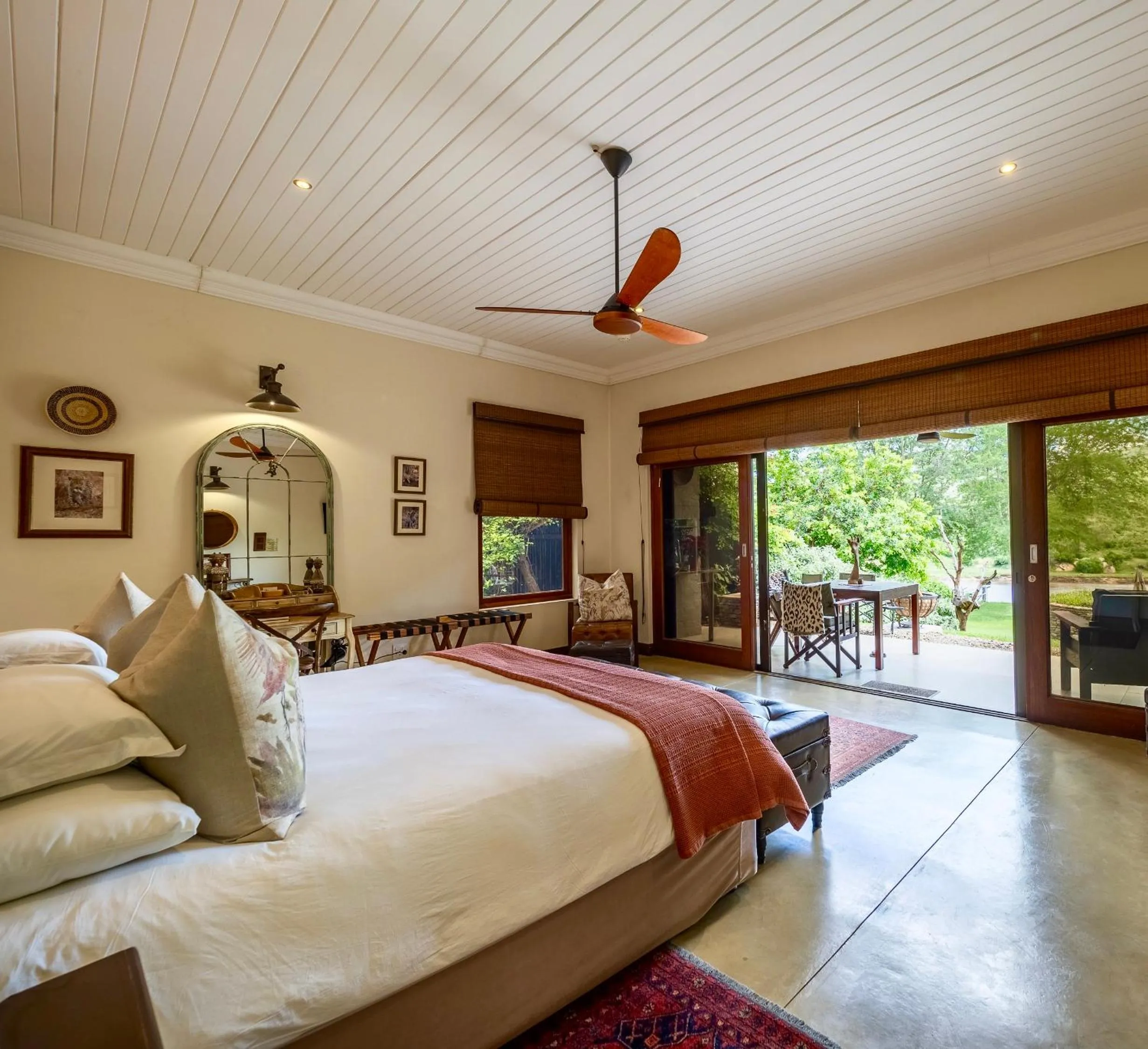 Bedroom, Bed in Kambaku River Lodge