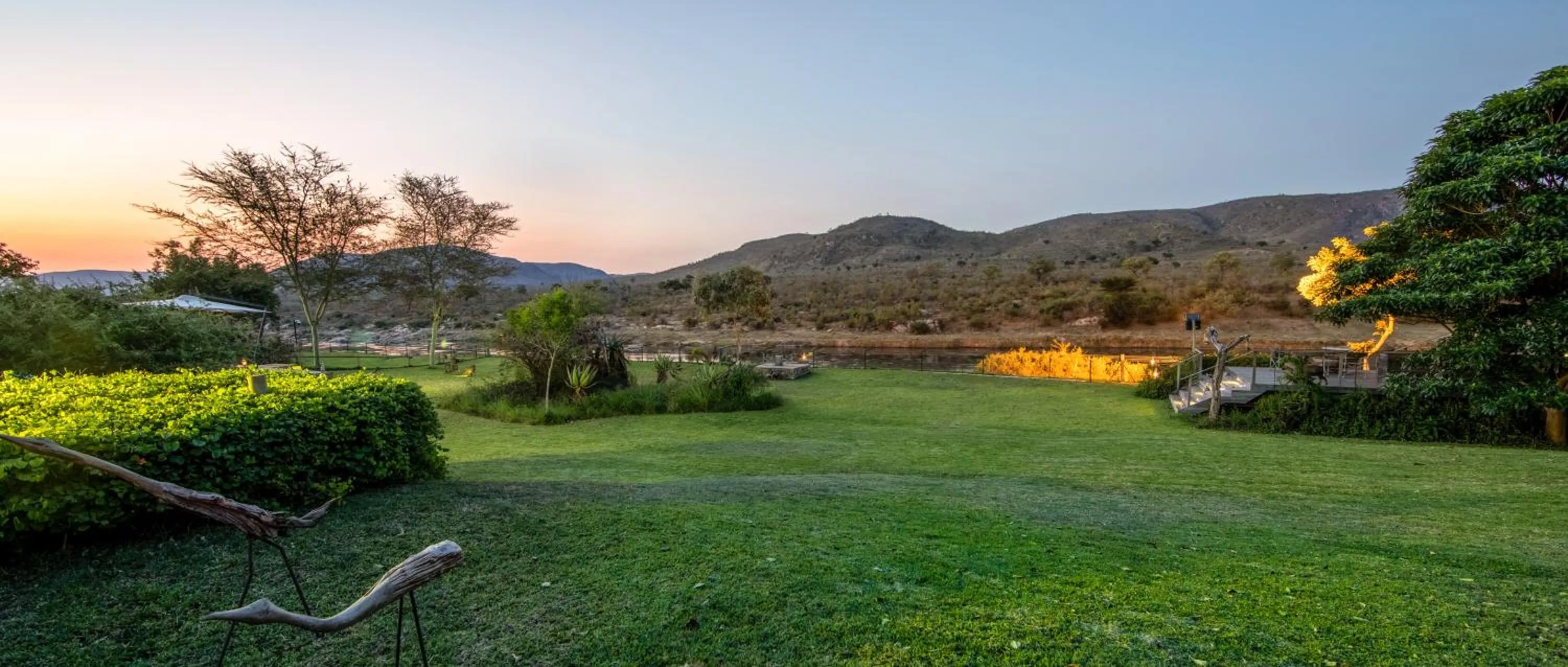 Garden view in Kambaku River Lodge
