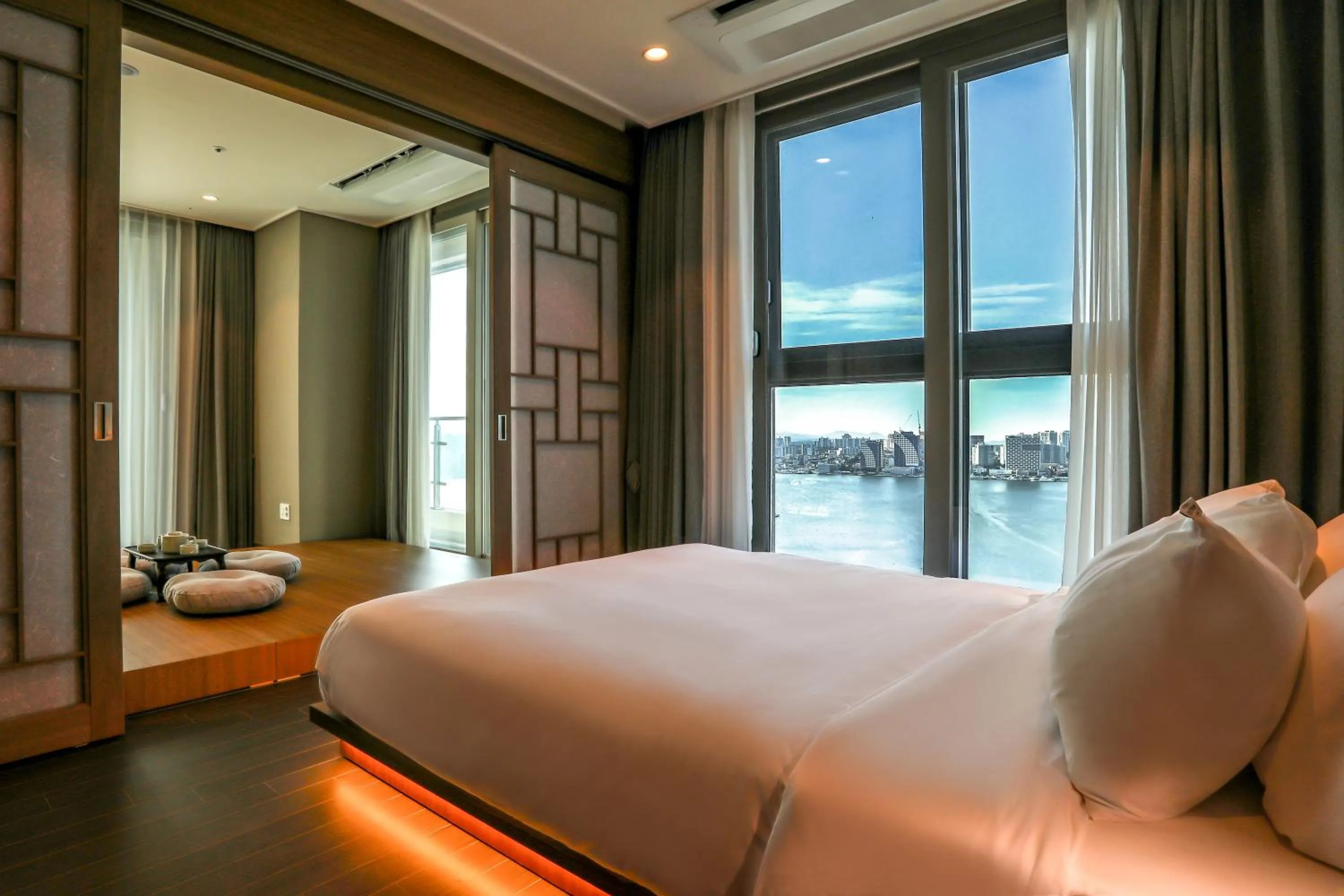 Bed in Hotelaround Sokcho