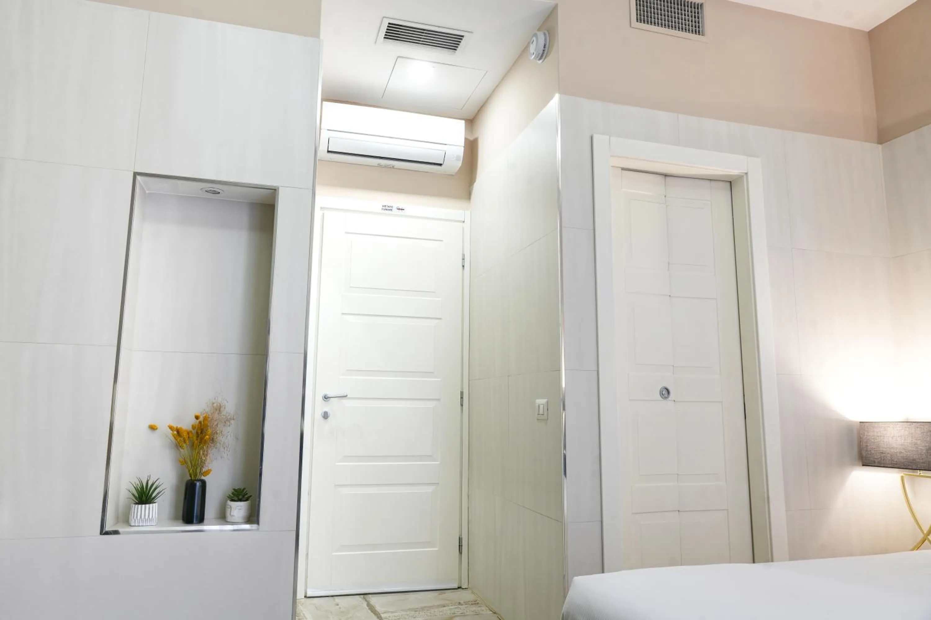 View (from property/room), Bed in Corso Boutique Luxury Rooms