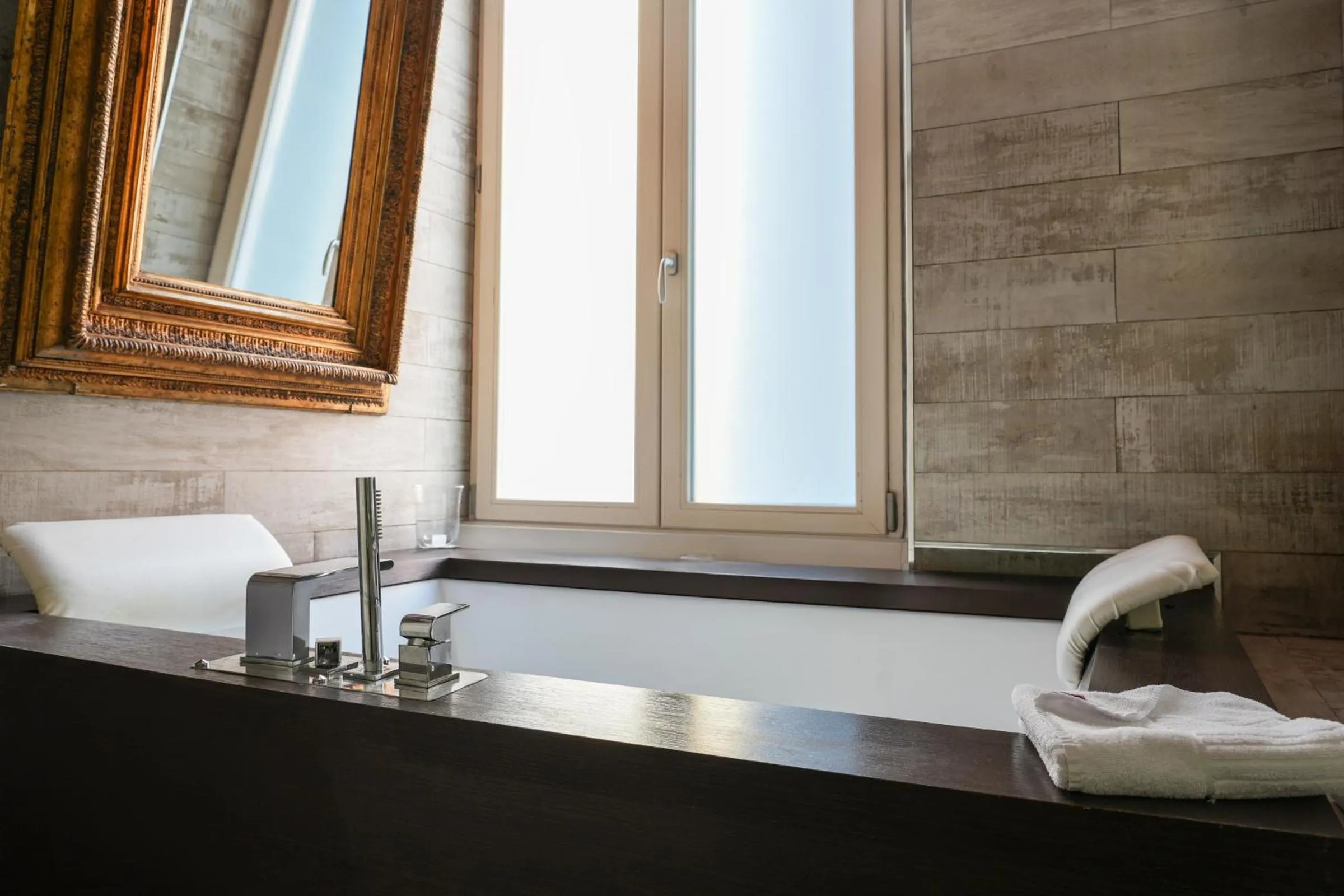 Bathroom in Corso Boutique Luxury Rooms