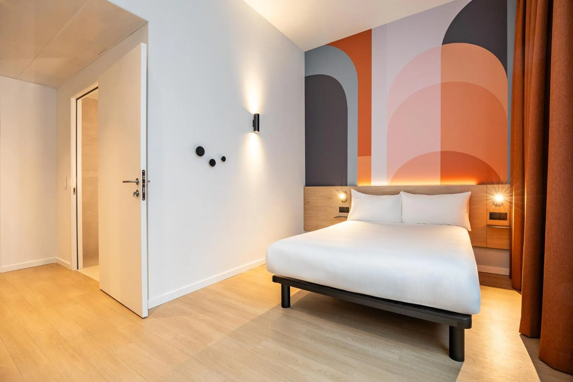 Bed in B&B HOTEL Brussels Airport