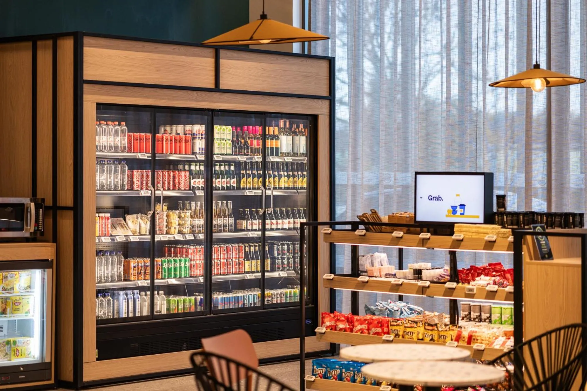 Restaurant/places to eat in B&B HOTEL Brussels Airport