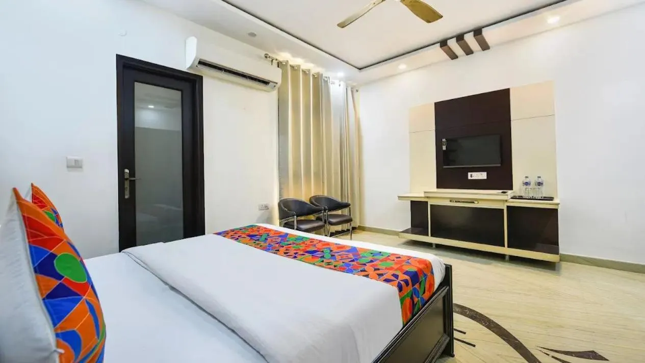 Bed in Hotel GreySky Residency