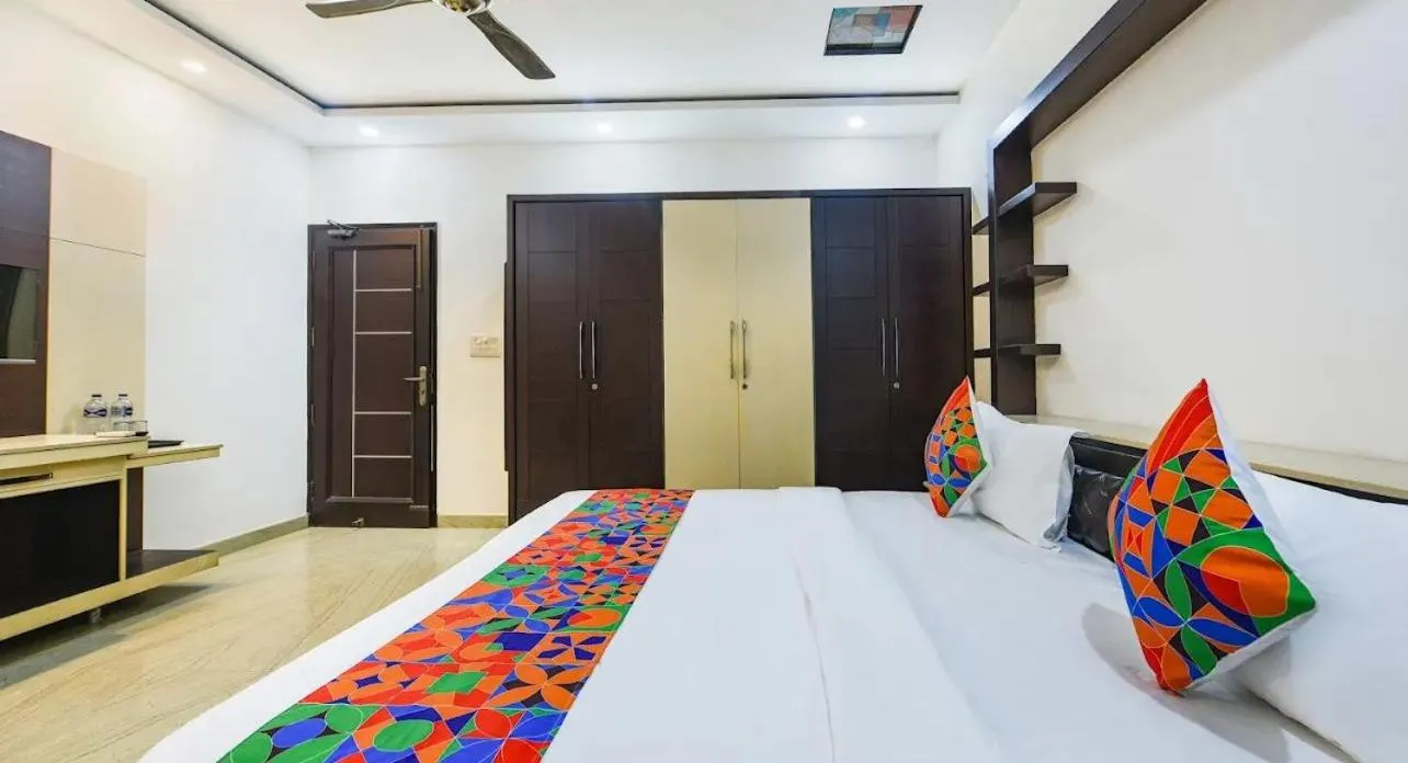 Bed in Hotel GreySky Residency