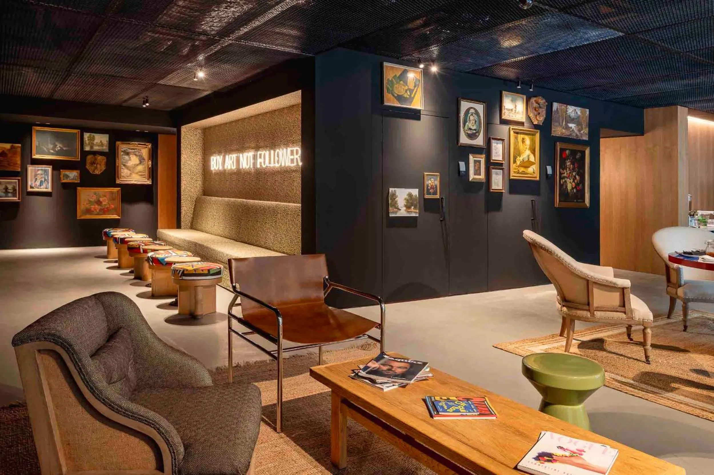 Lobby or reception in Artcore Hotel Porto