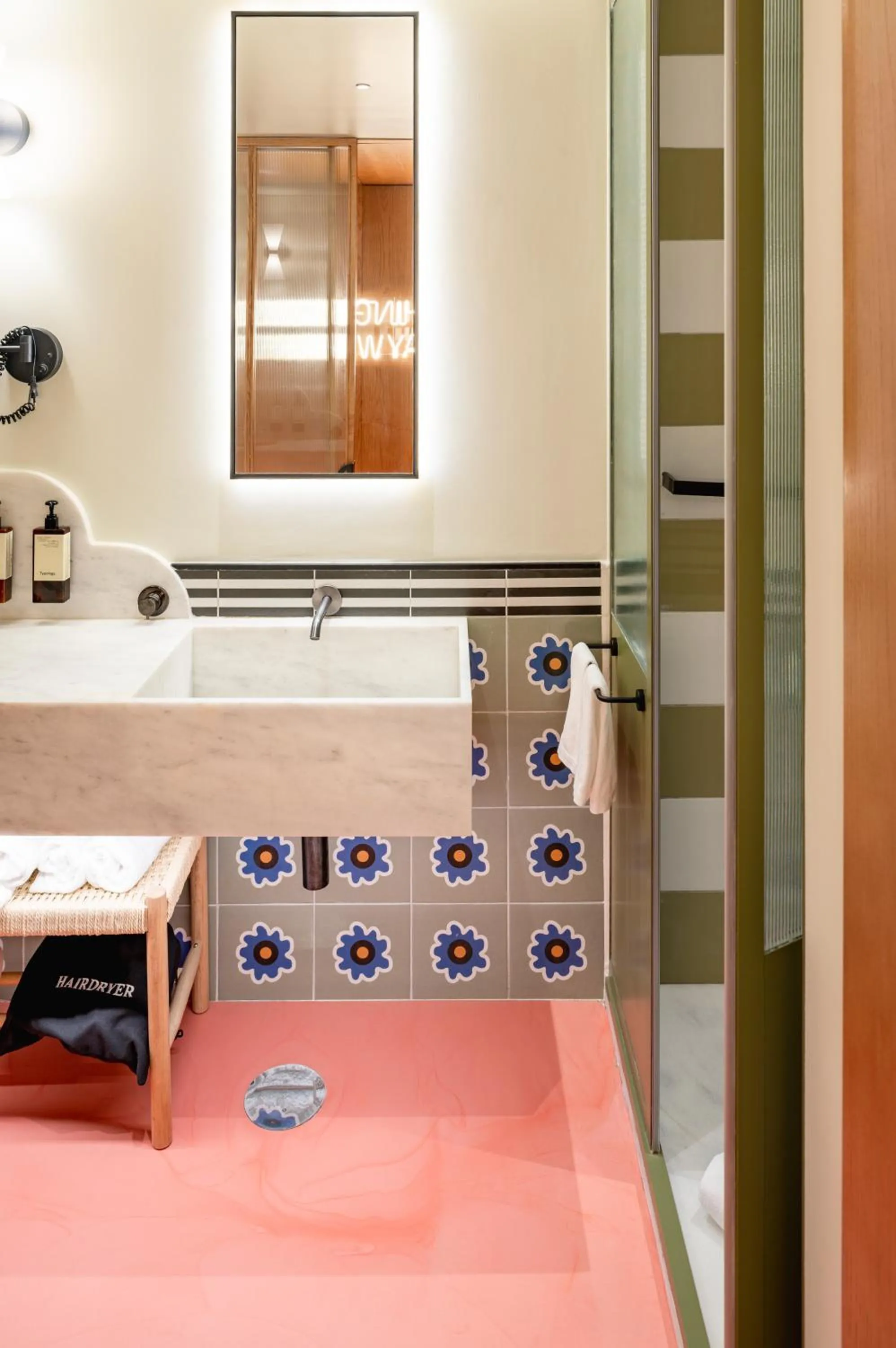 Toilet in Artcore Hotel Porto
