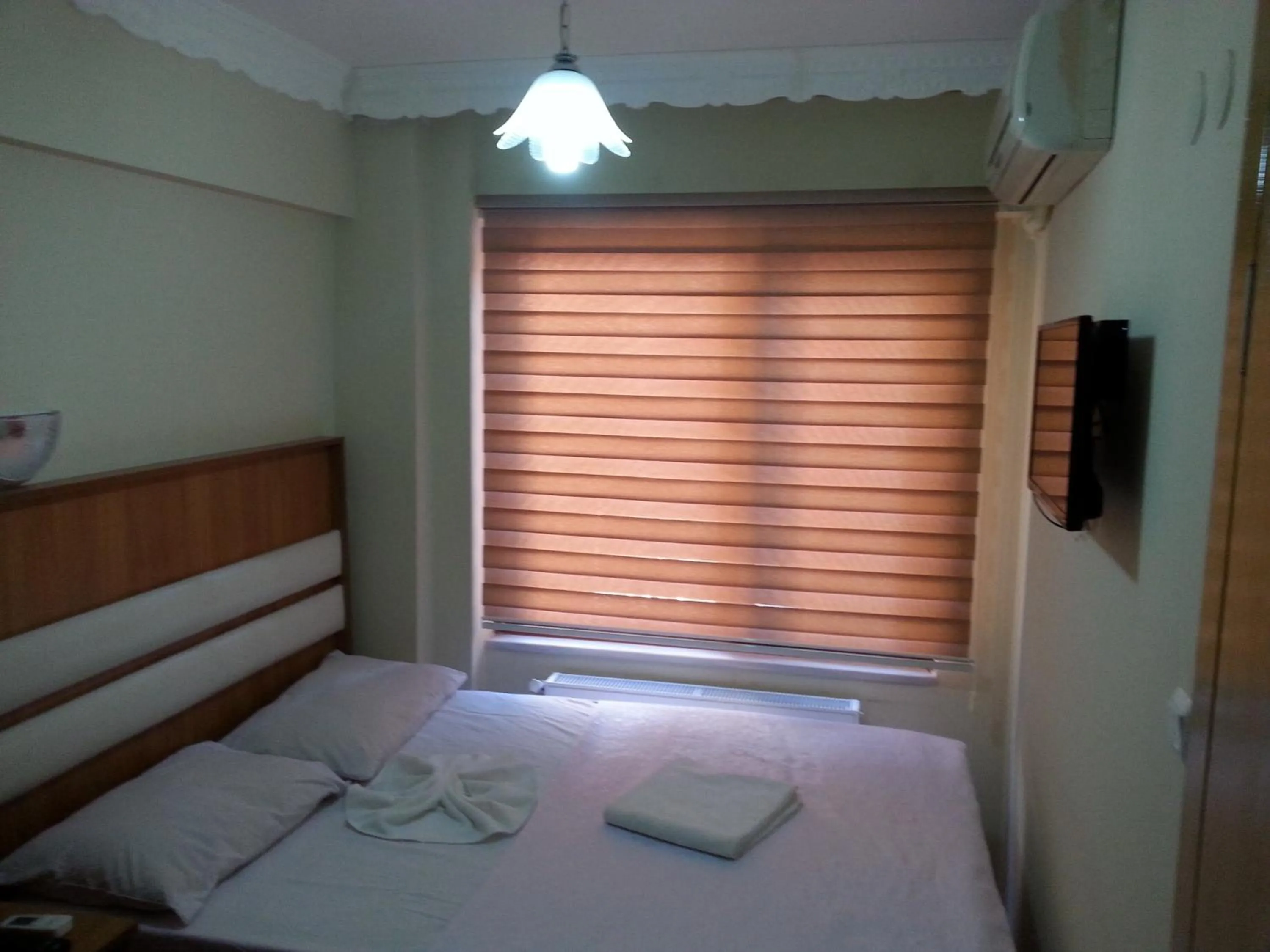 Photo of the whole room in Torun Hotel Bursa