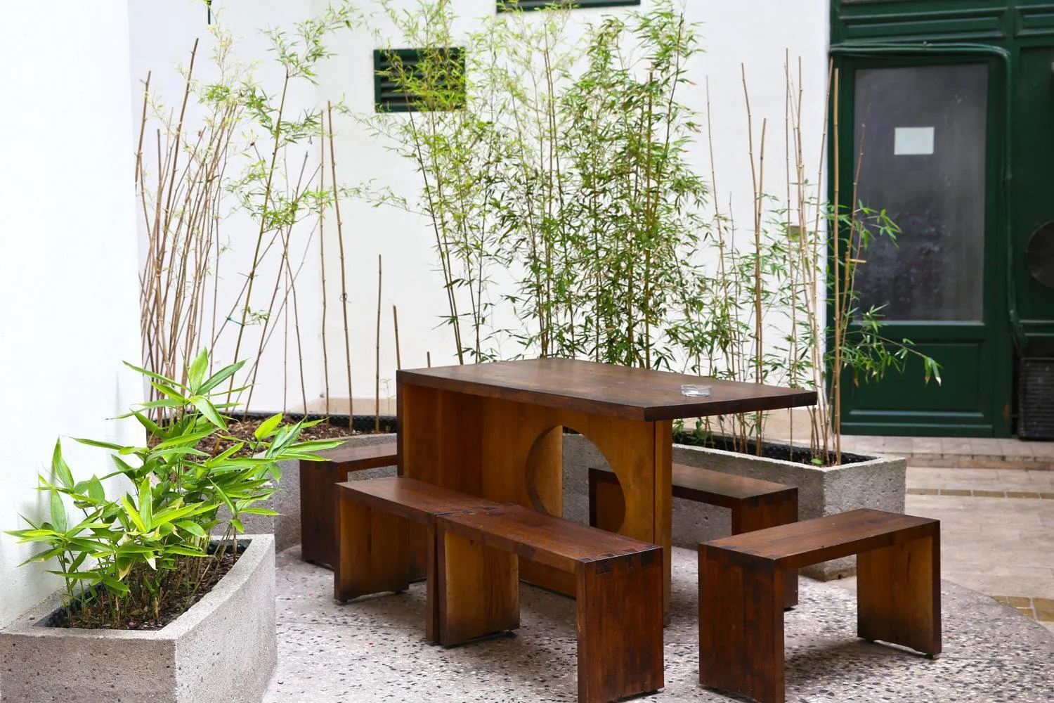 Property building in Amber Terrace Studios Downtown