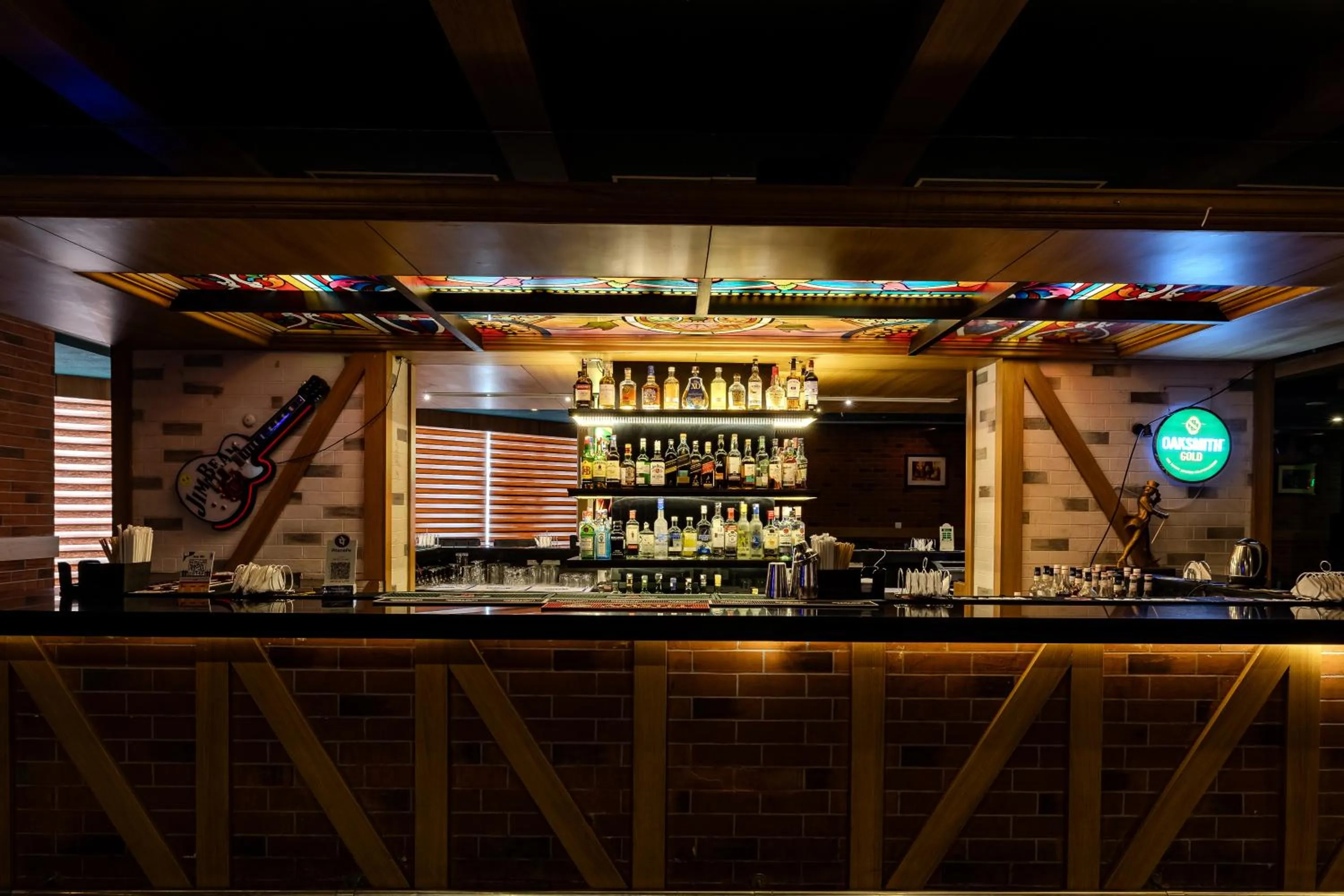 Nightclub / DJ in Olive Downtown