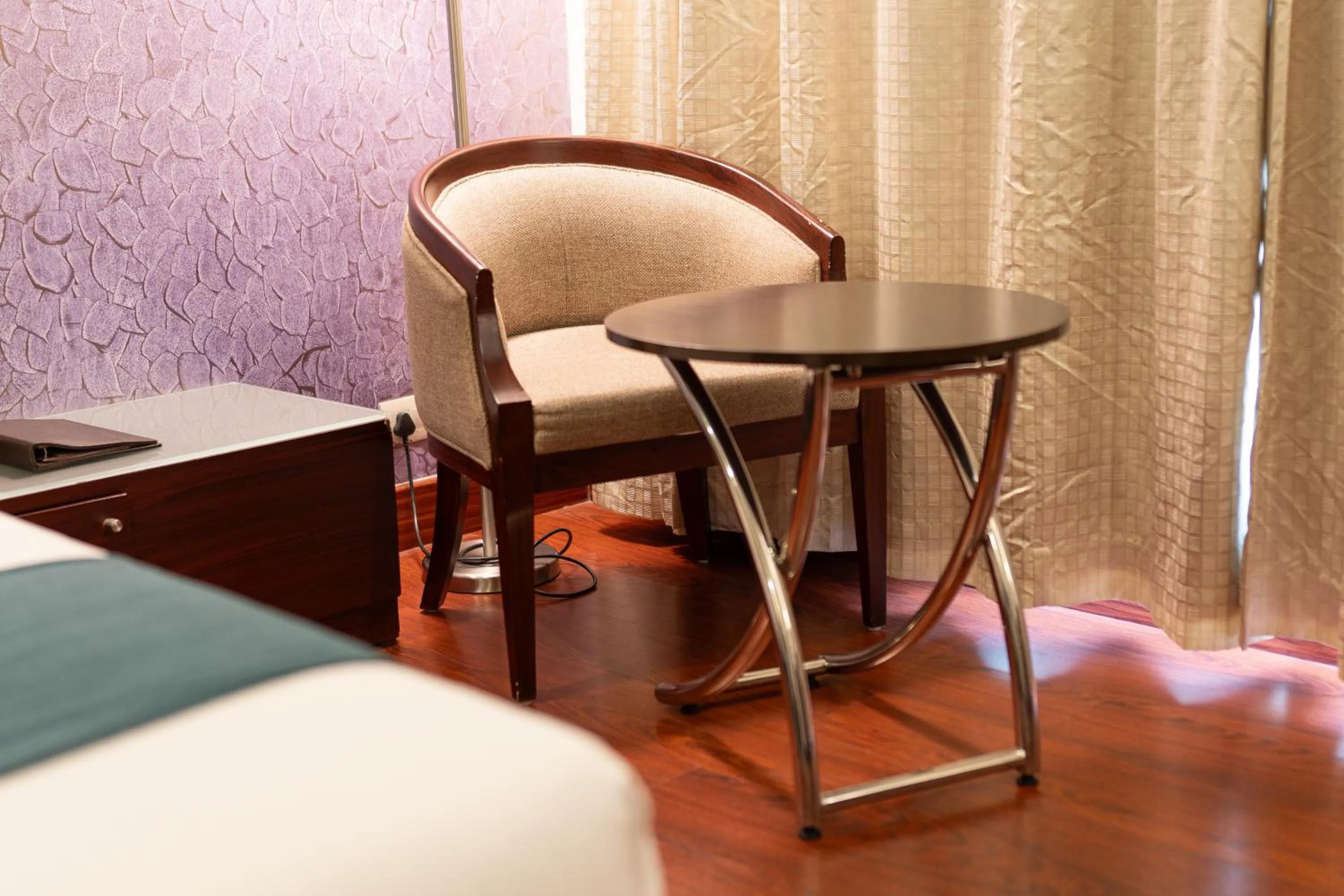 Bedroom in Olive Downtown