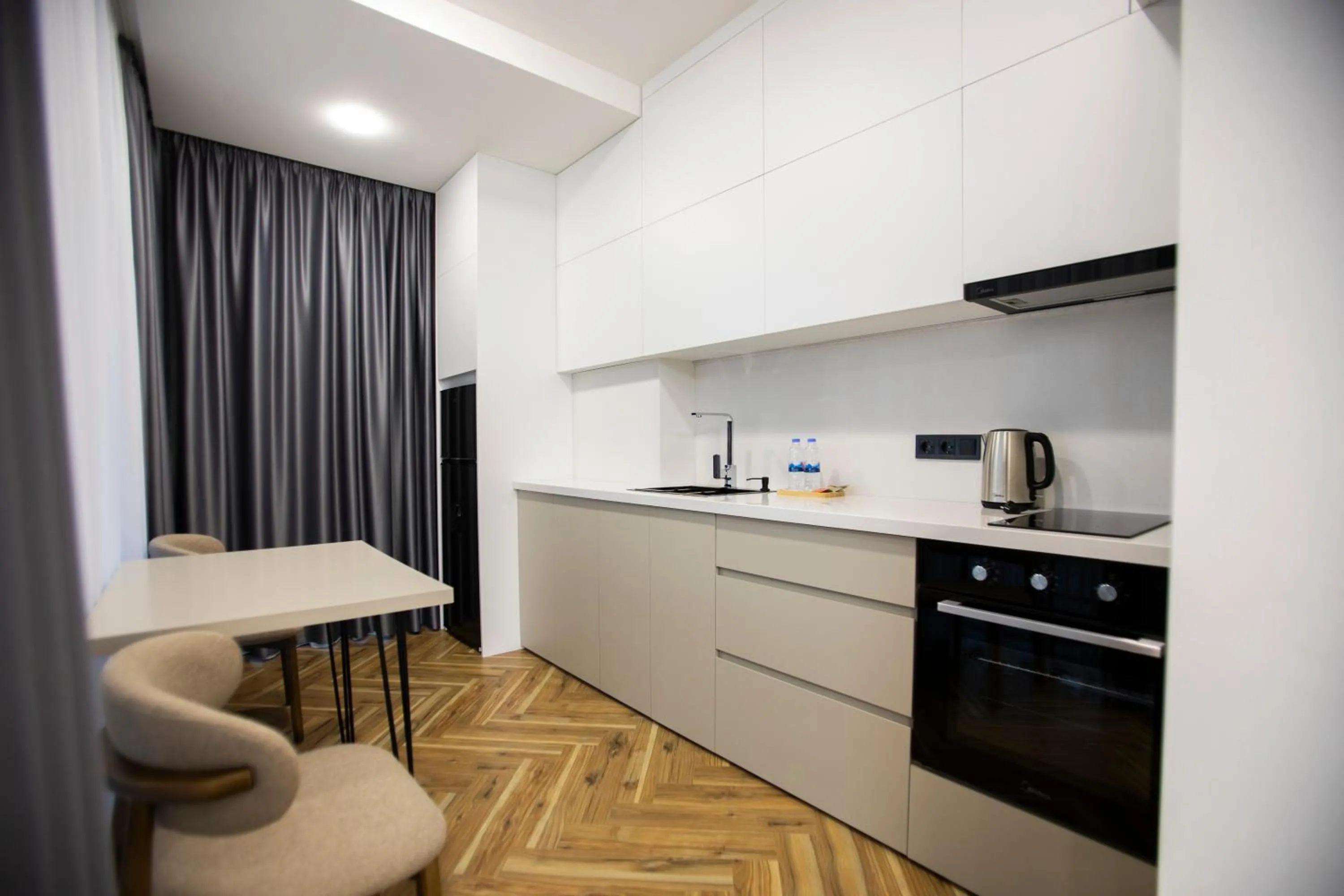 Kitchen or kitchenette in Solis Residence Aparthotel
