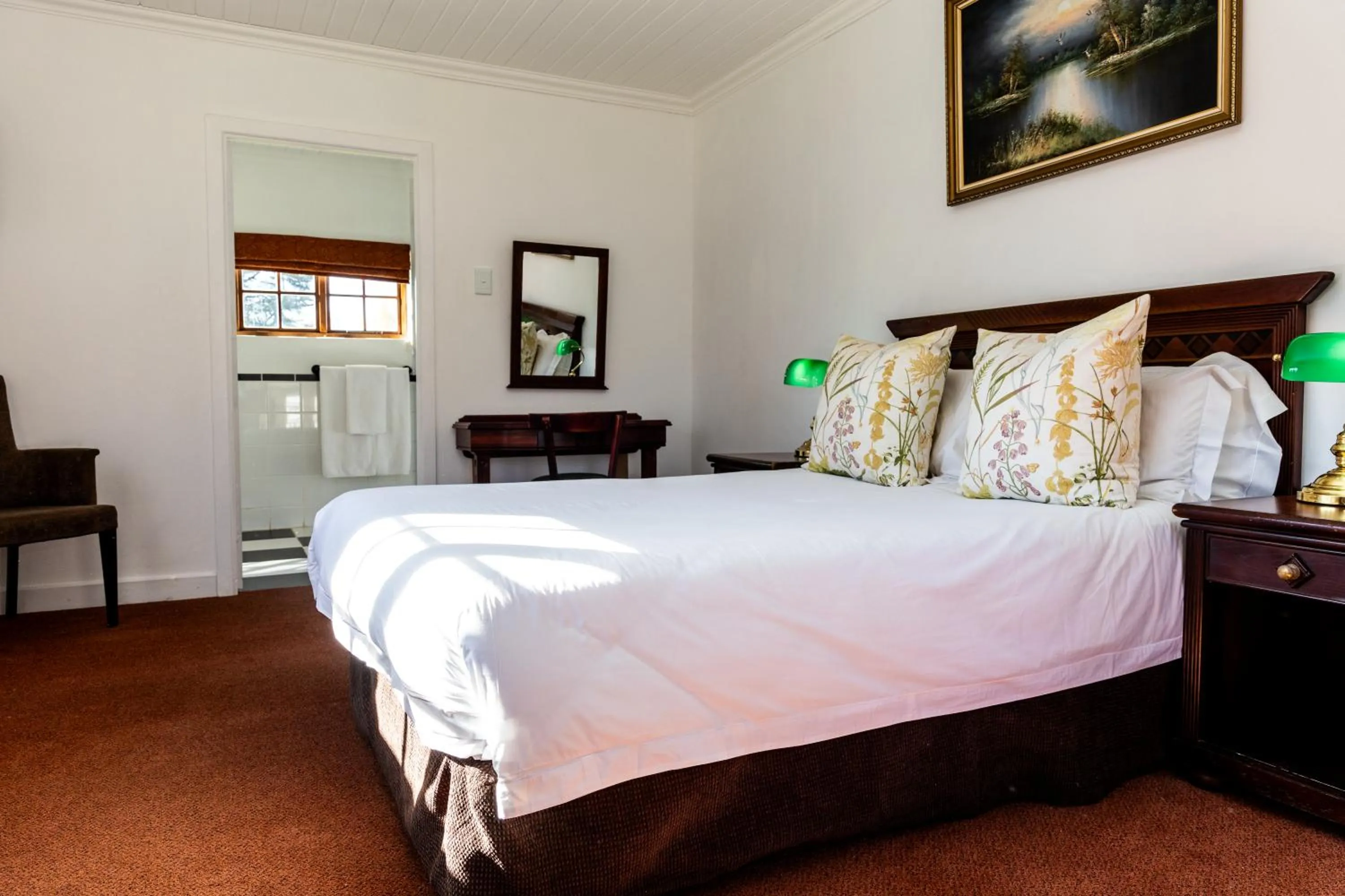 Bed in Himeville Arms