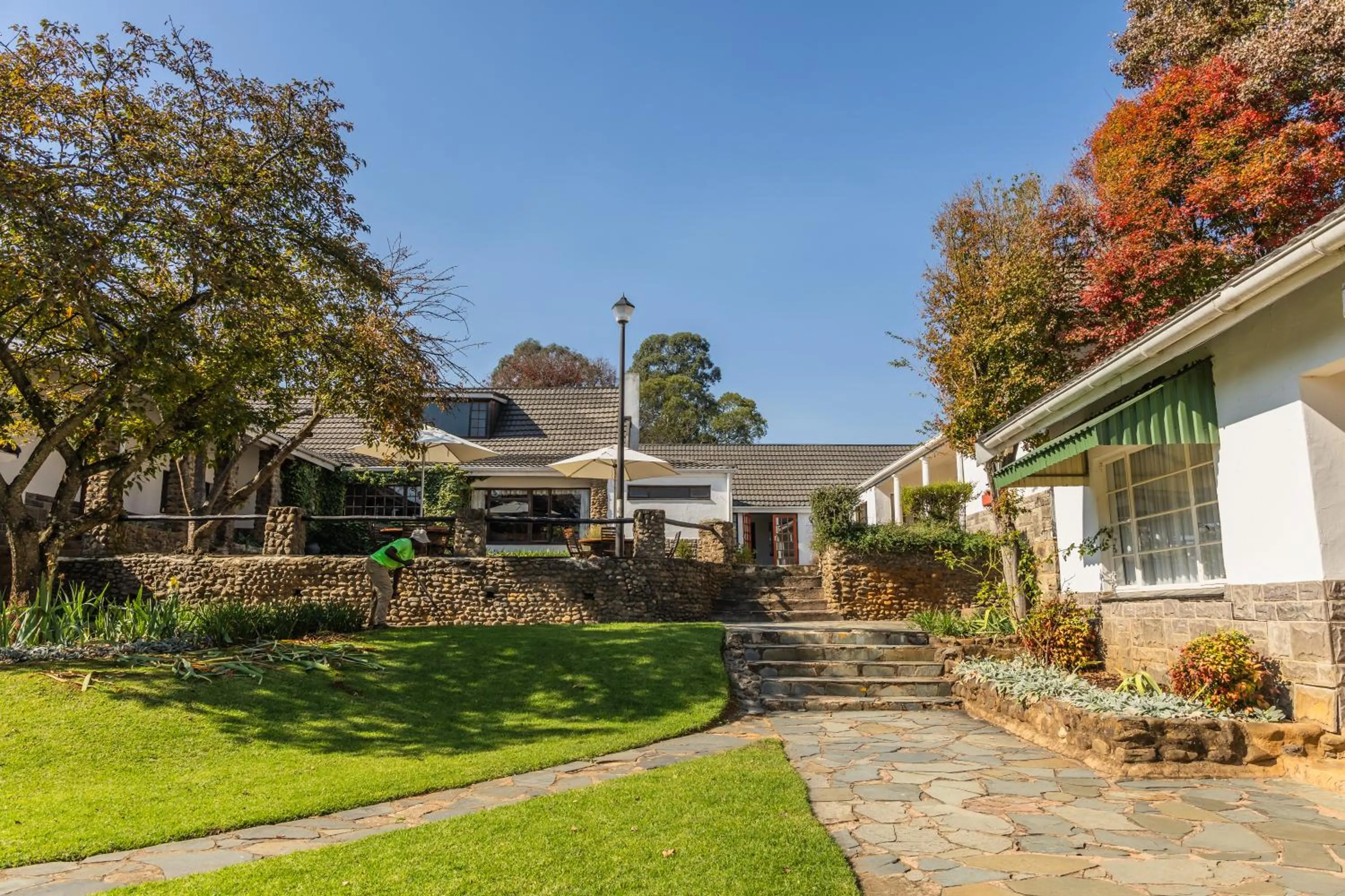 Garden in Himeville Arms