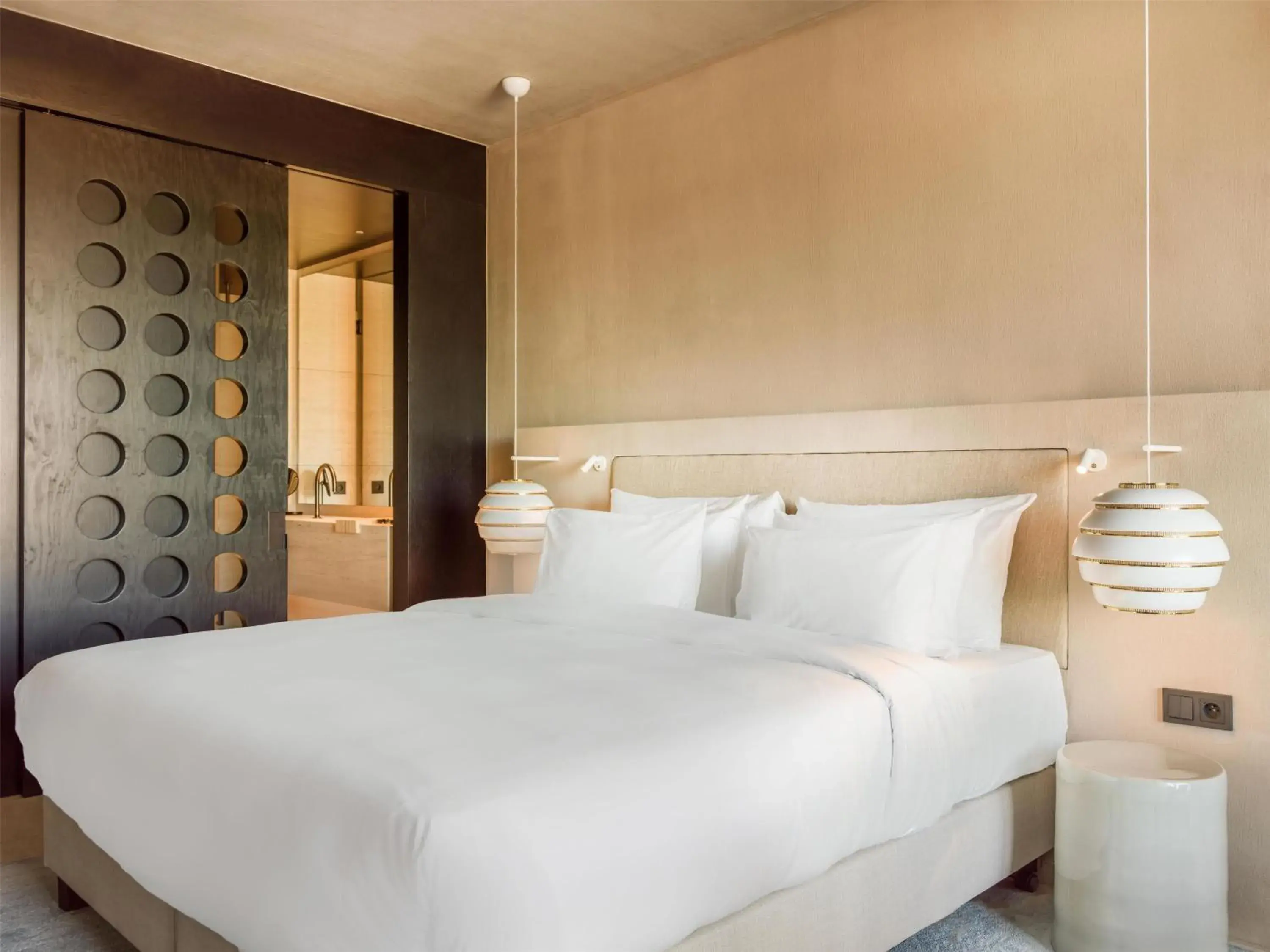 Superior Collection Room in Radisson Collection The National Hotel, Brussels Superior Collection Room in Radisson Collection The National Hotel, Brussels