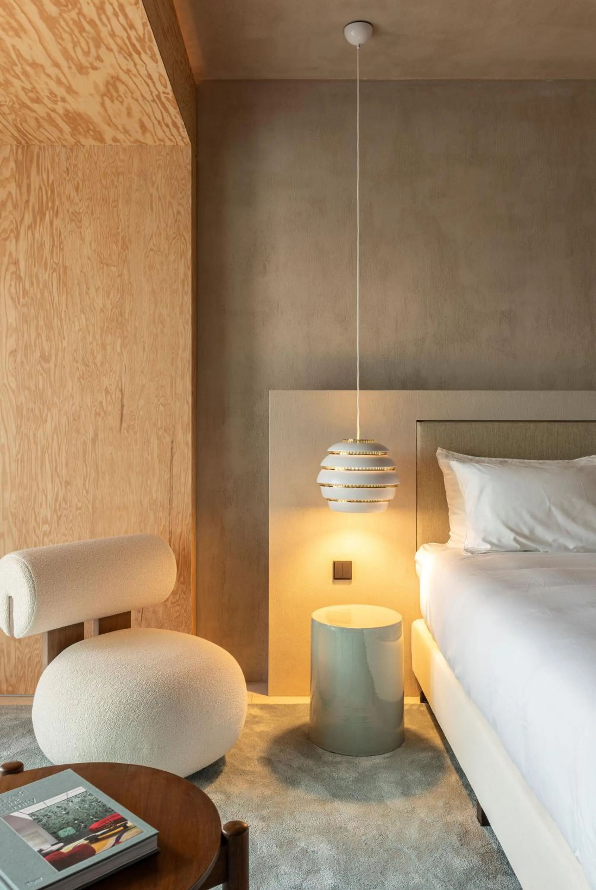 Bedroom, Bed in Radisson Collection The National Hotel, Brussels