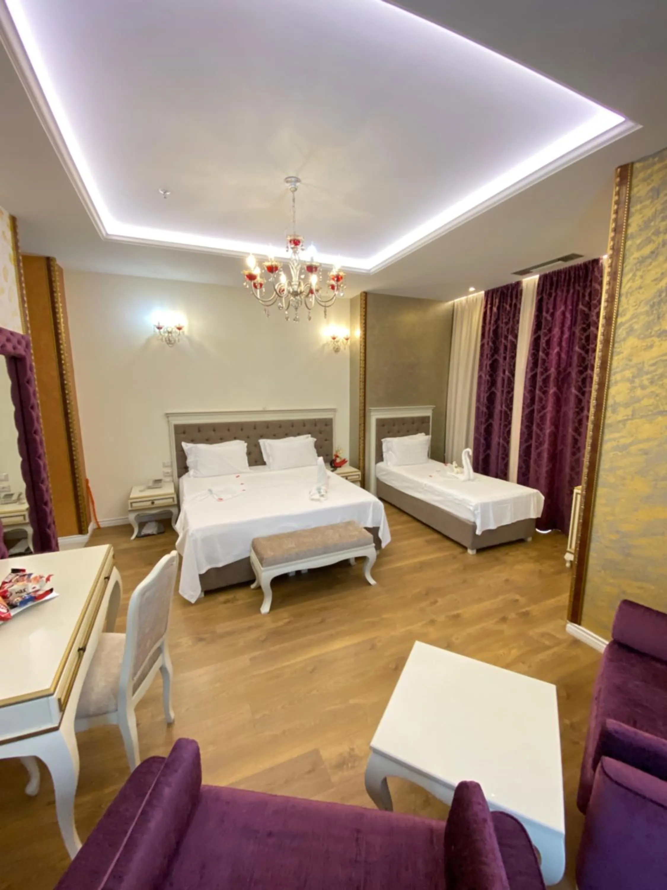 Photo of the whole room, Bed in The Red Bricks Hotel