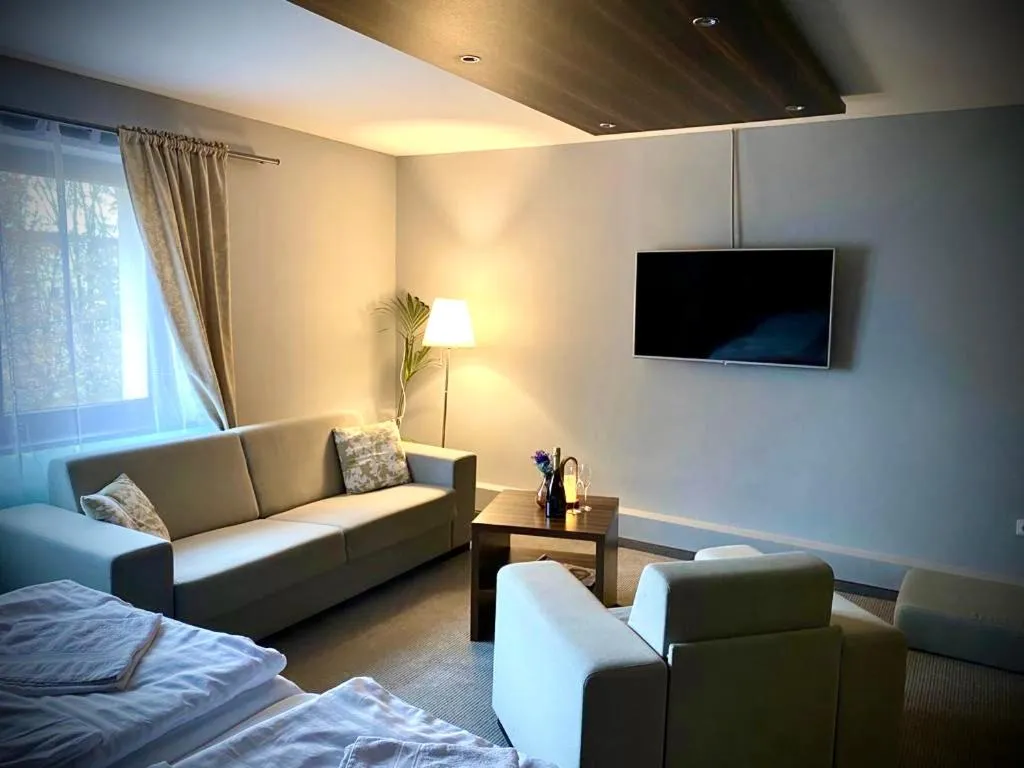 Hotel & Restaurant Pod Kaštany