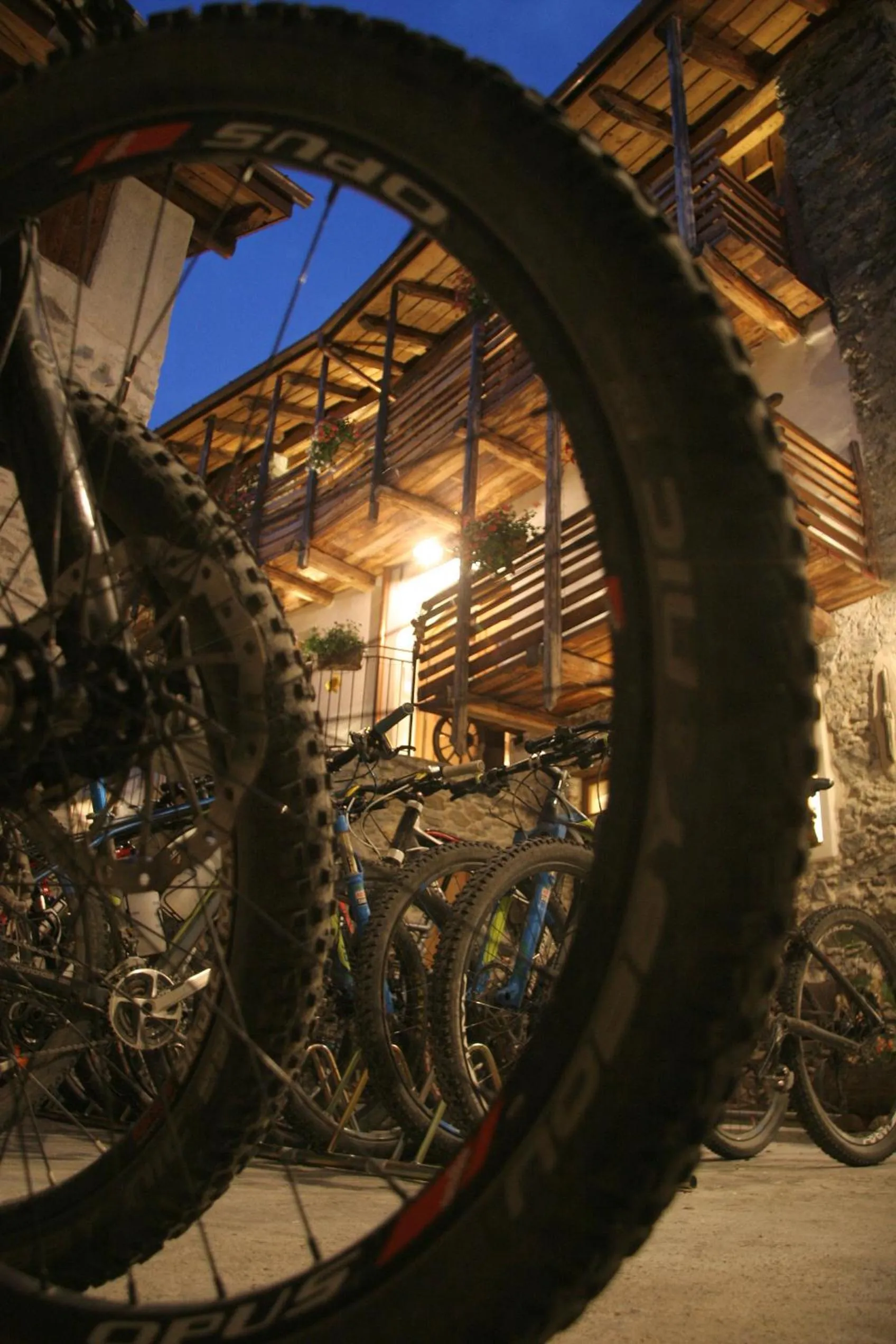 Property building in Ostello del Castello Tirano