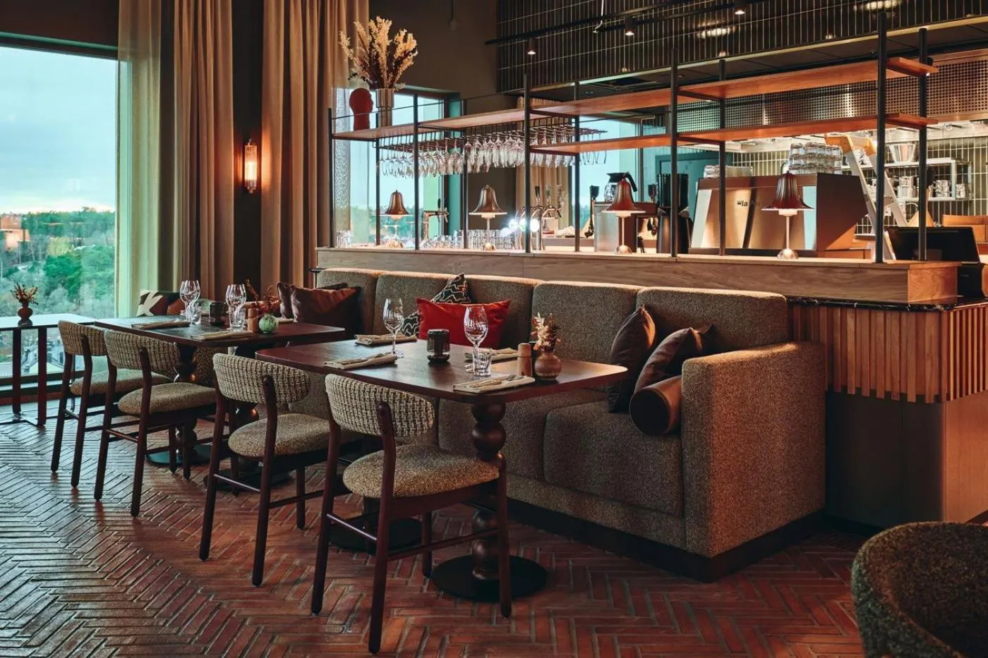 Restaurant/places to eat in The Dock