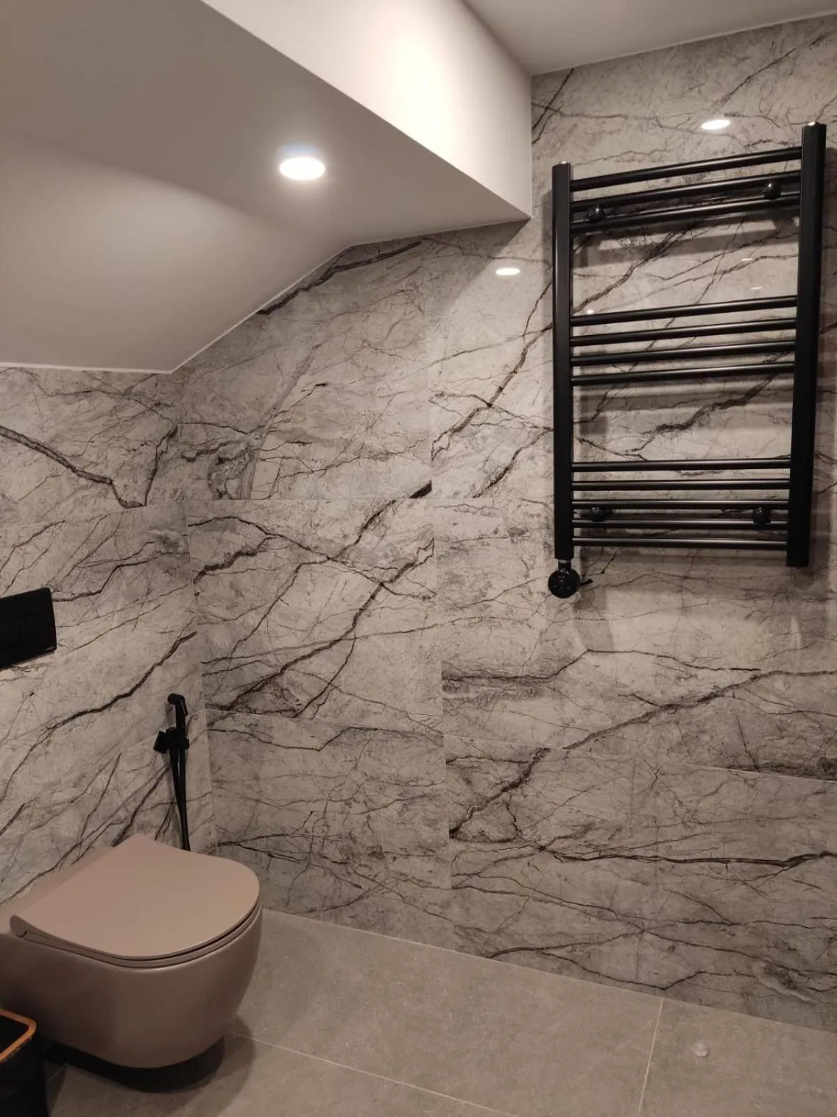 Shower in Bizant House Boutique Hotel