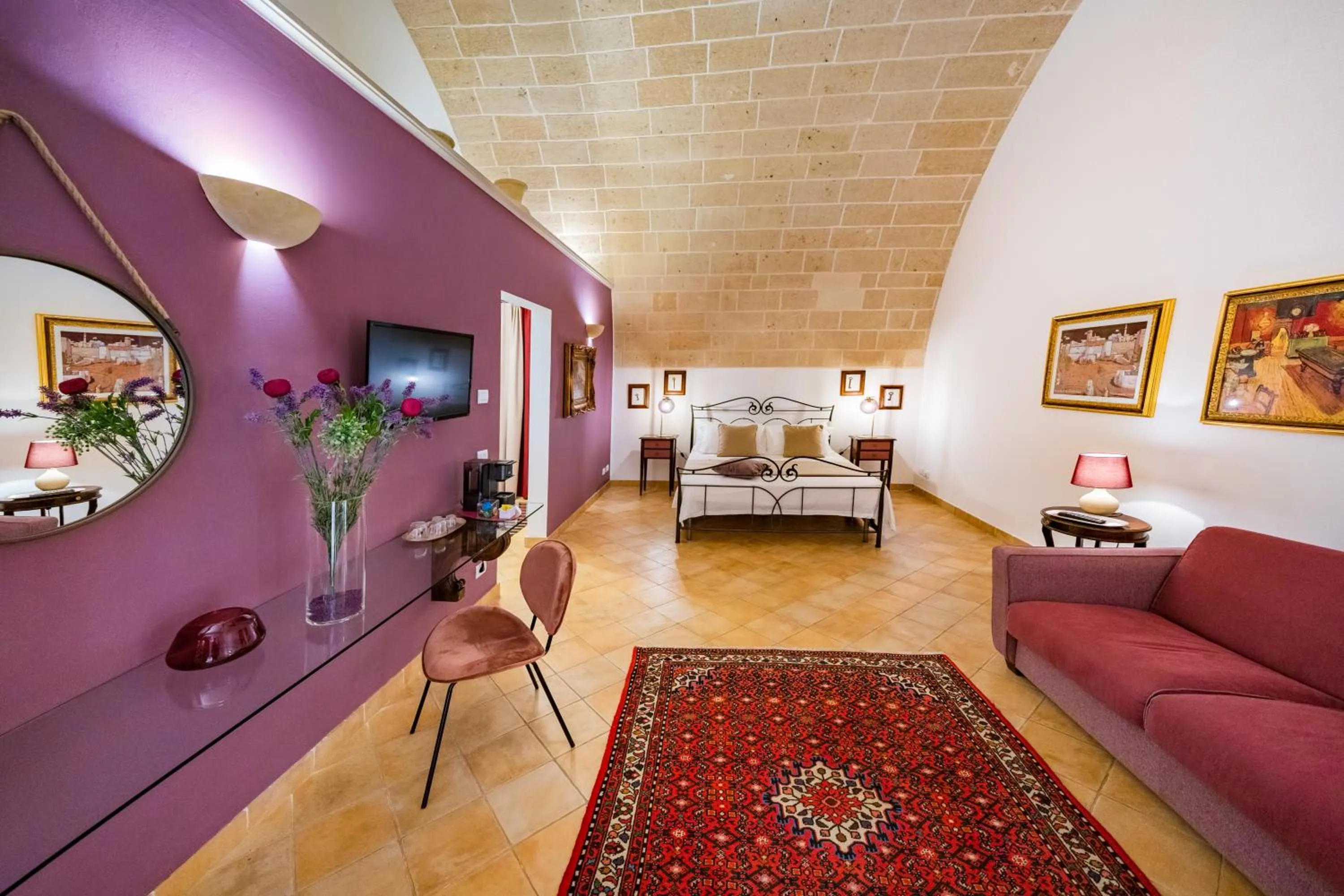 TV and multimedia, Bed in Masseria Torre Spagnola