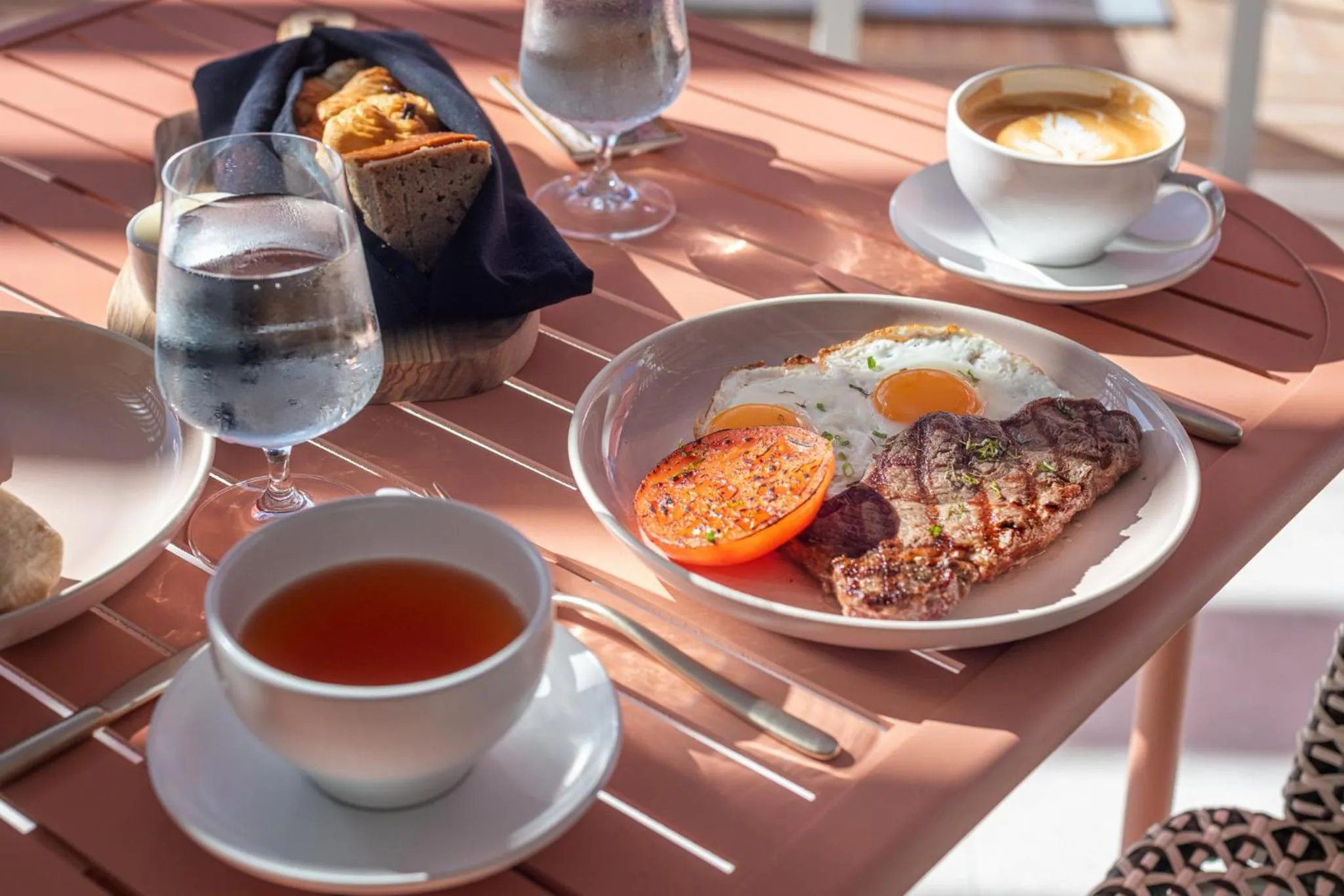 Restaurant/places to eat in Hotel Indigo Bridgetown Barbados by IHG