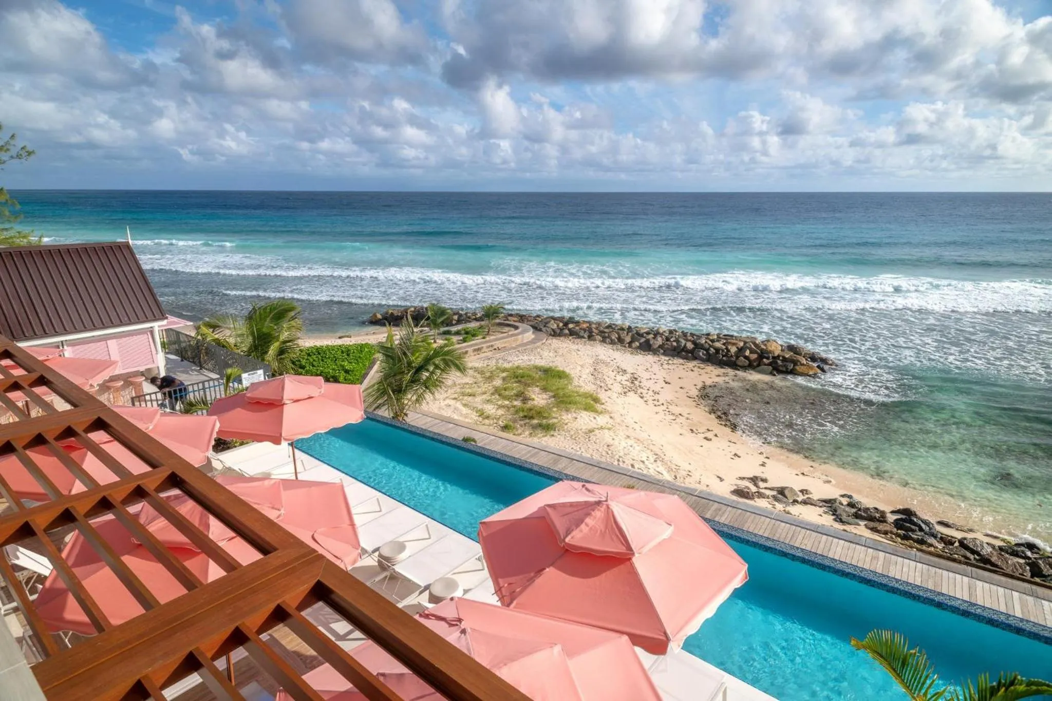 Photo of the whole room in Hotel Indigo Bridgetown Barbados by IHG