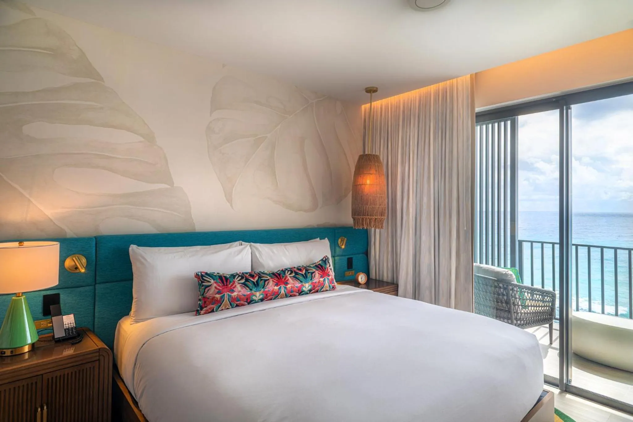 Photo of the whole room, Bed in Hotel Indigo Bridgetown Barbados by IHG