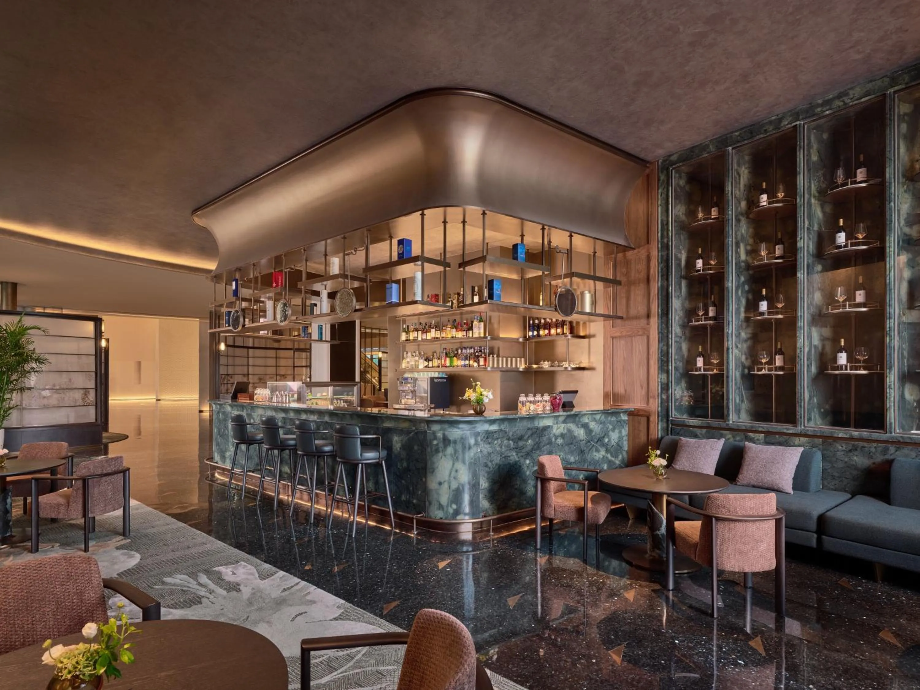 Lounge or bar in InterContinental Changchun High Tech Zone by IHG