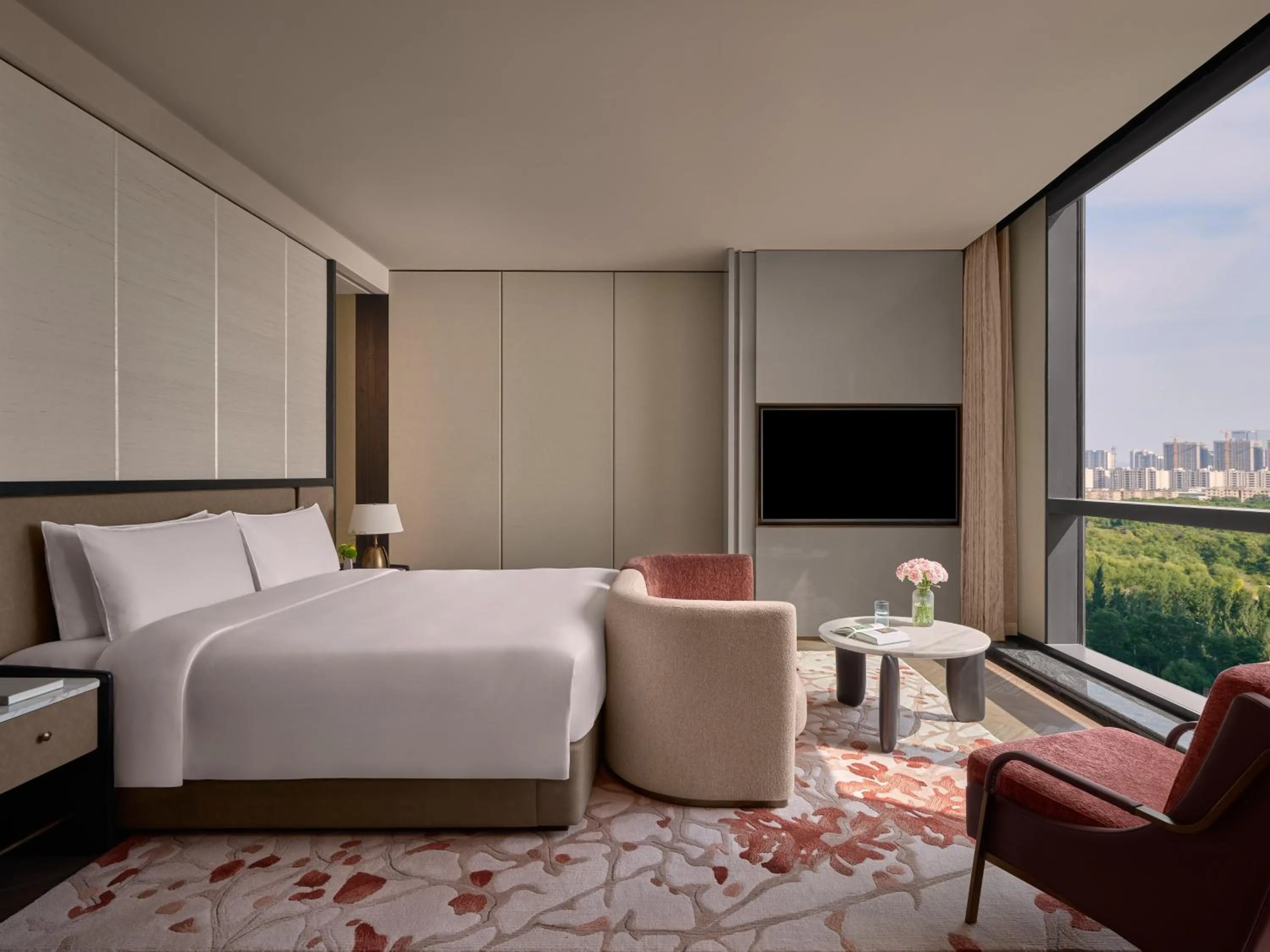 Photo of the whole room, Bed in InterContinental Changchun High Tech Zone by IHG