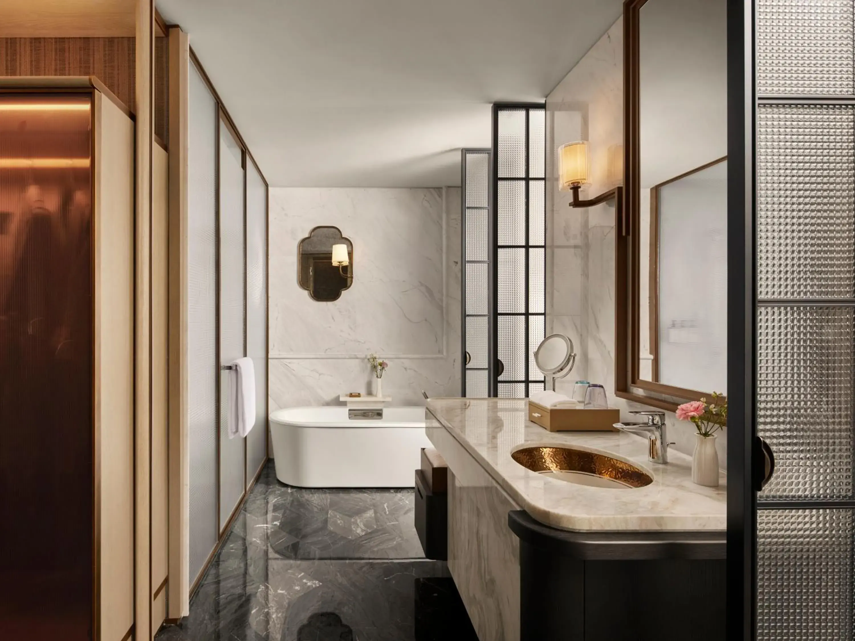 Classic Super King Room with City View and Club Lounge Access in InterContinental Changchun High Tech Zone by IHG Classic Super King Room with City View and Club Lounge Access in InterContinental Changchun High Tech Zone by IHG