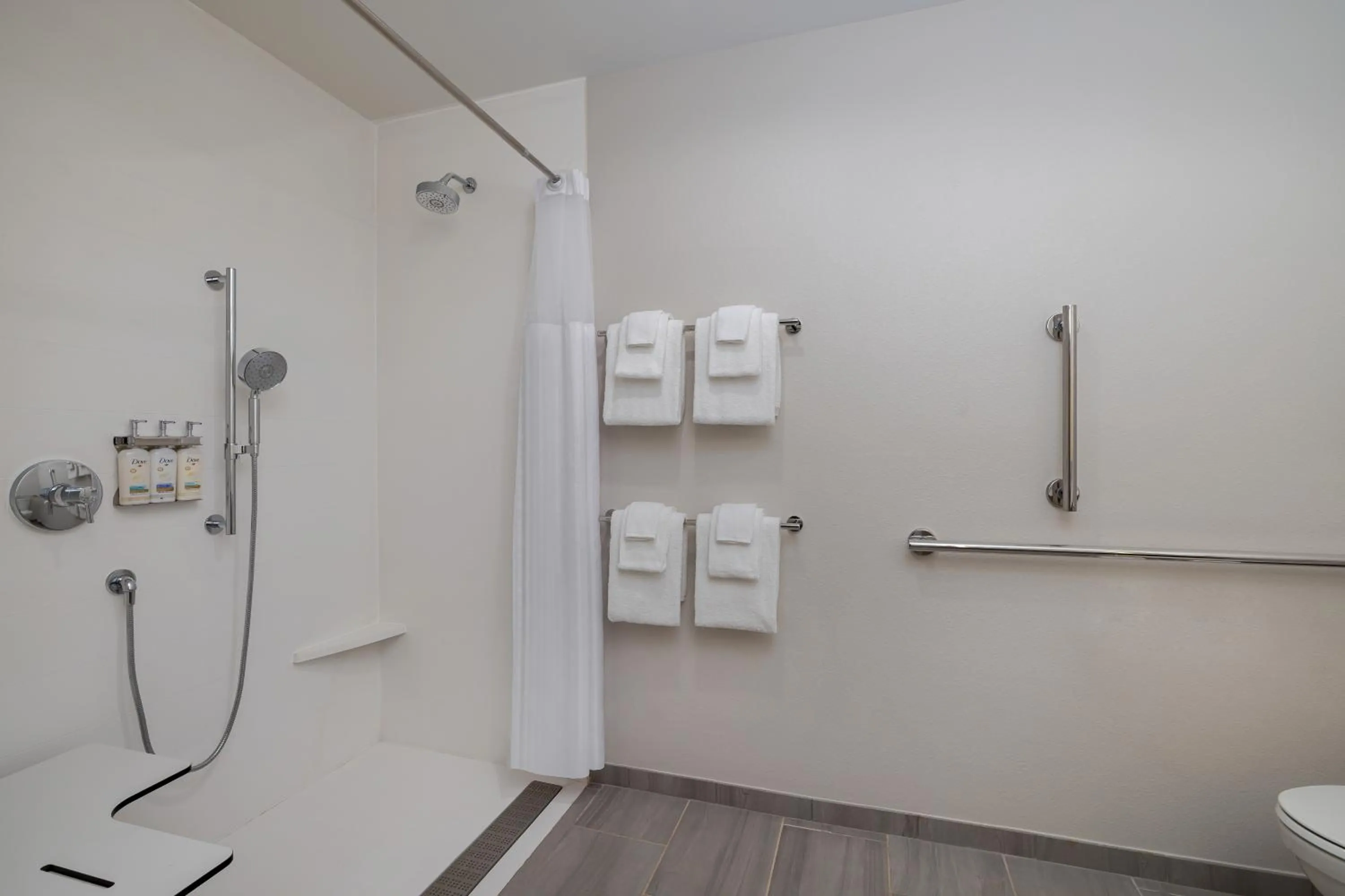 Holiday Inn Express & Suites Huntsville Northeast by IHG