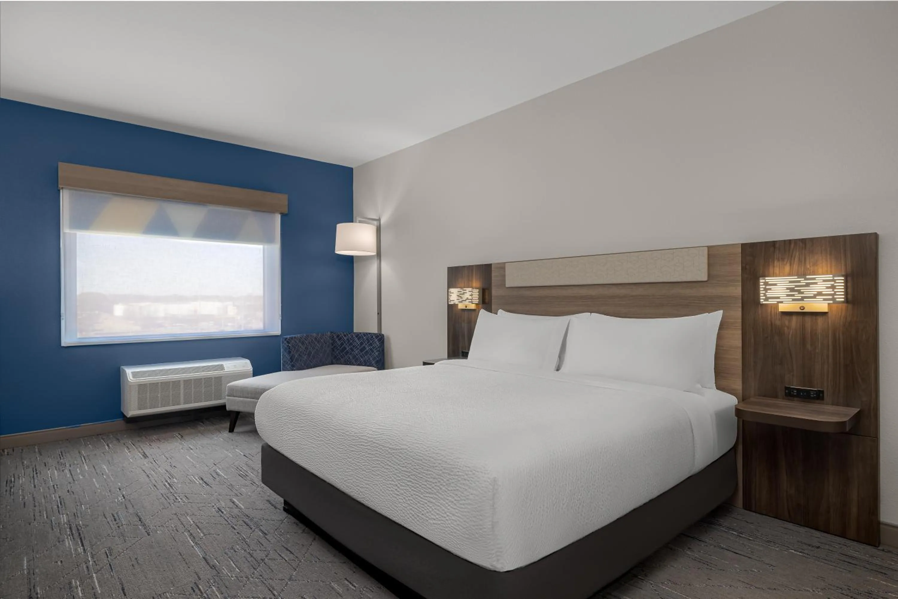 Bed in Holiday Inn Express & Suites Huntsville Northeast by IHG