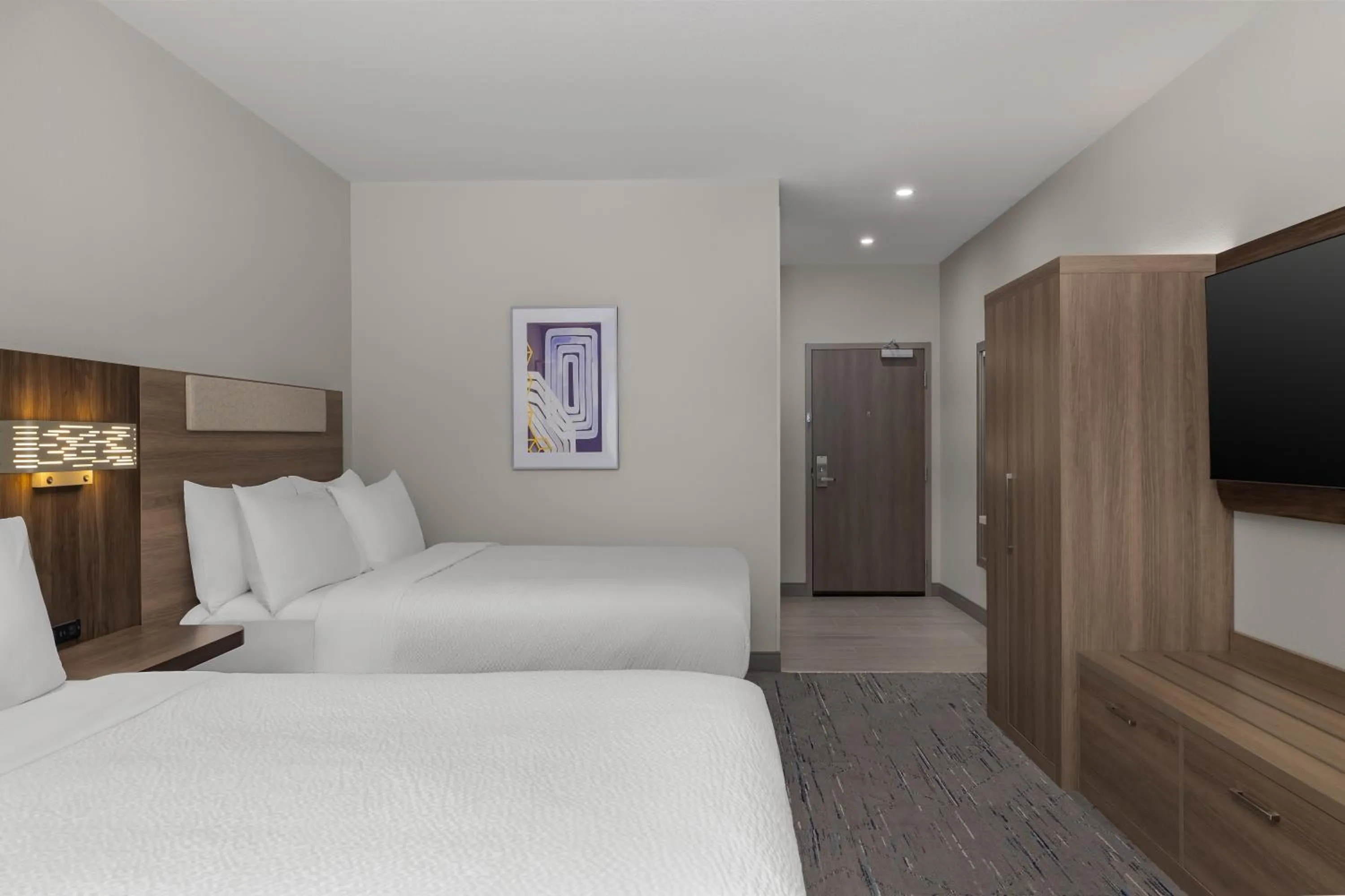 Bed in Holiday Inn Express & Suites Huntsville Northeast by IHG