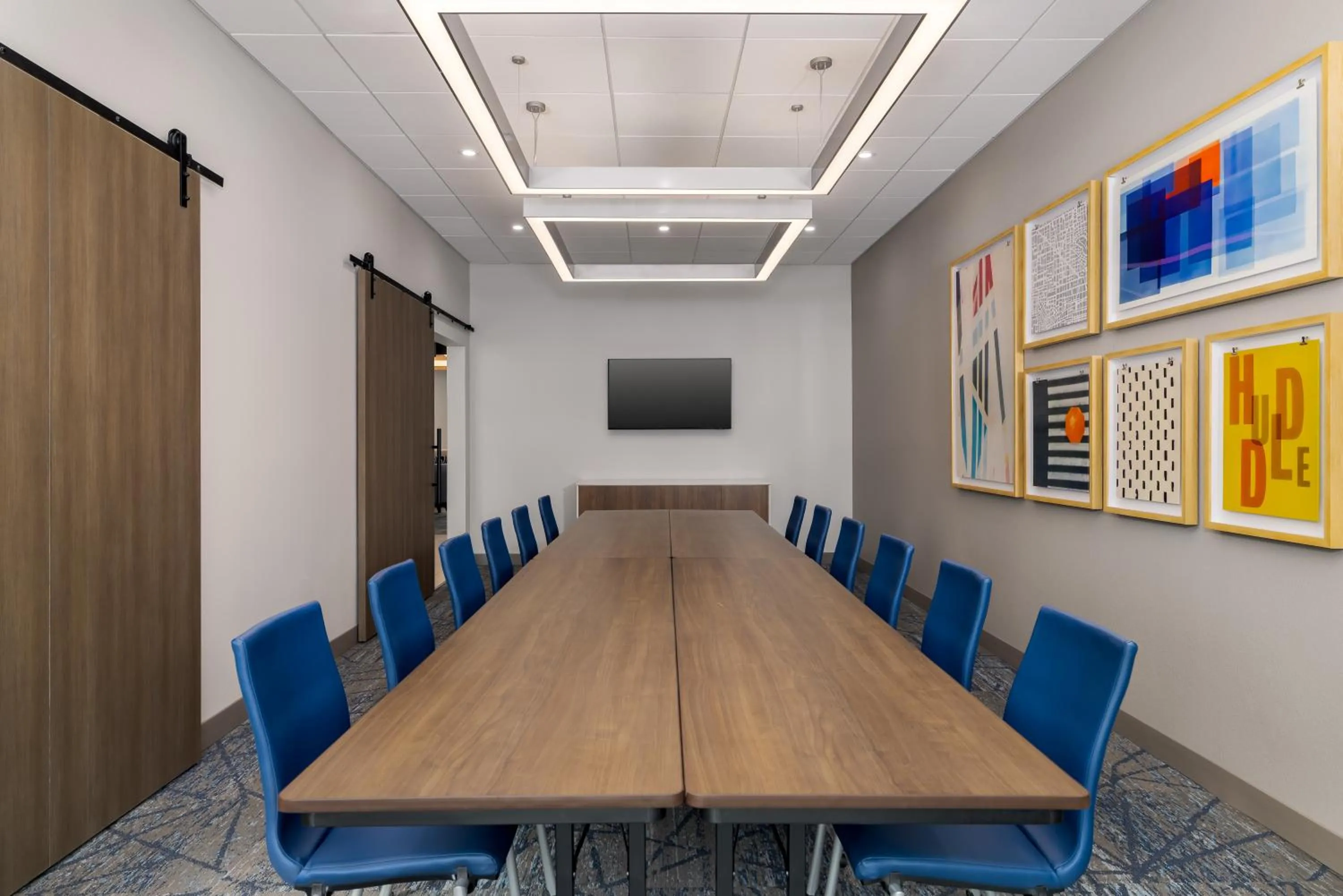 Meeting/conference room in Holiday Inn Express & Suites Huntsville Northeast by IHG