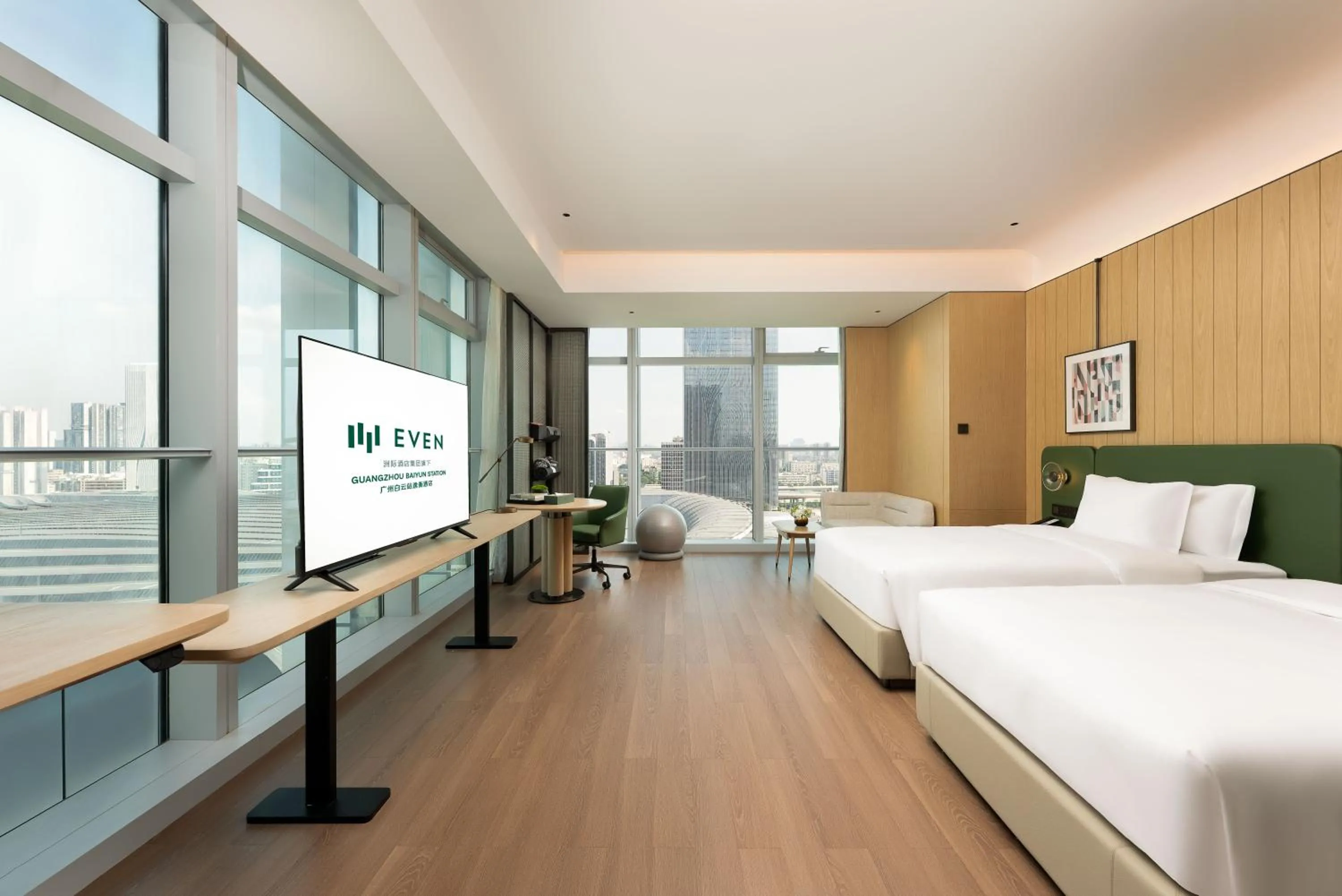 Premium Room in EVEN Hotel Guangzhou Baiyun Station by IHG