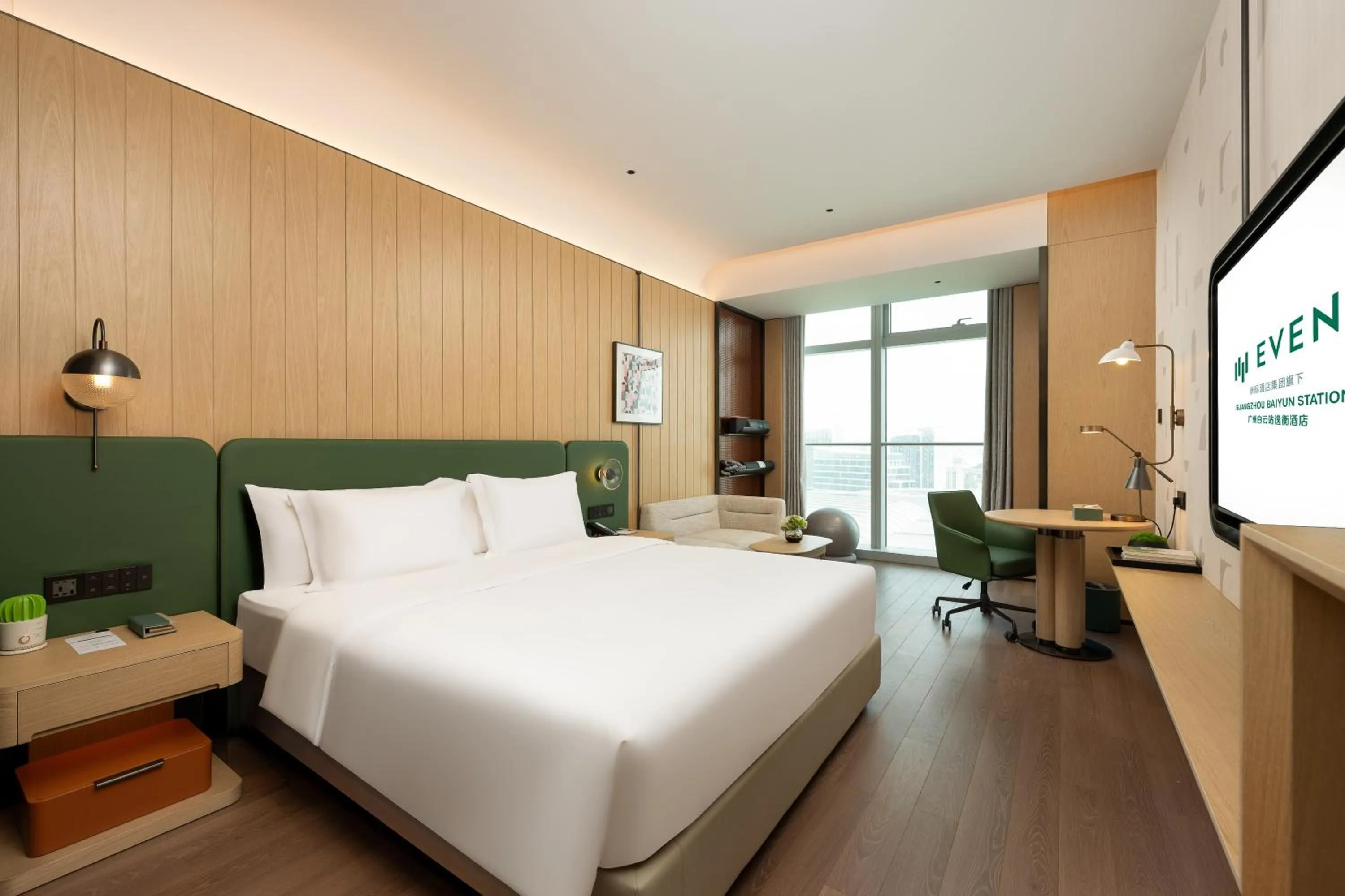 Standard King Room - Accessible in EVEN Hotel Guangzhou Baiyun Station by IHG