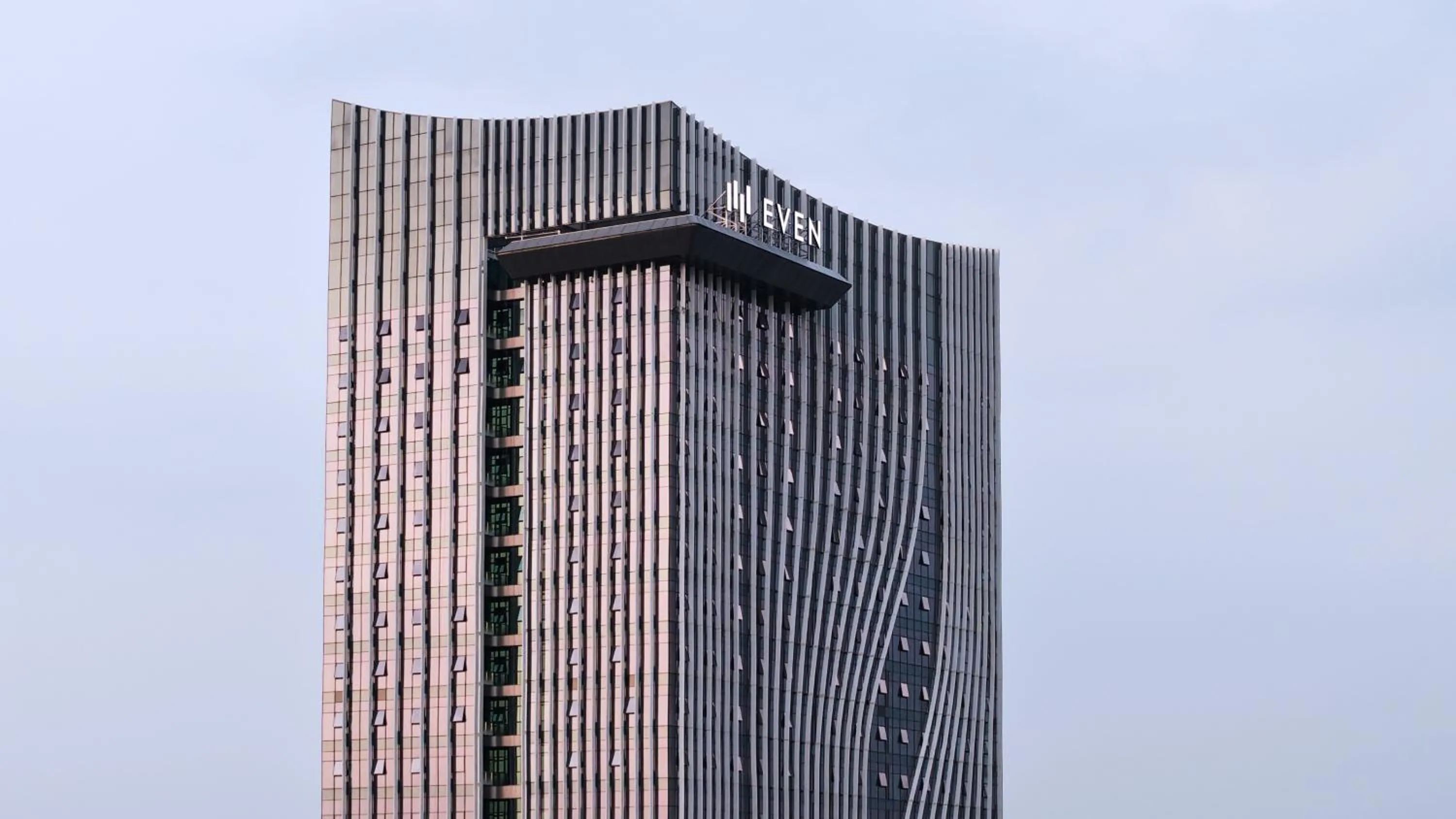 EVEN Hotel Guangzhou Baiyun Station by IHG