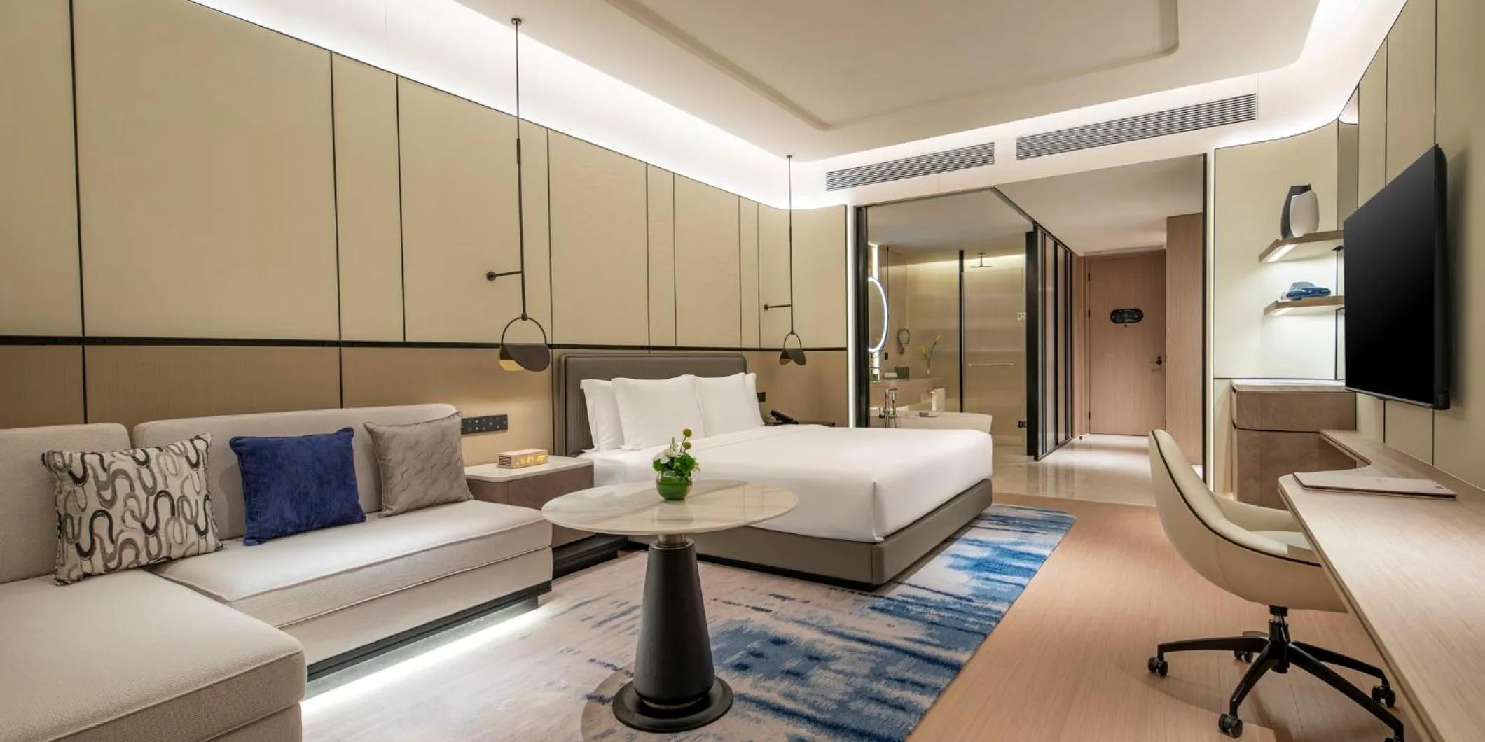 Photo of the whole room in Crowne Plaza Guangzhou Window of Canton