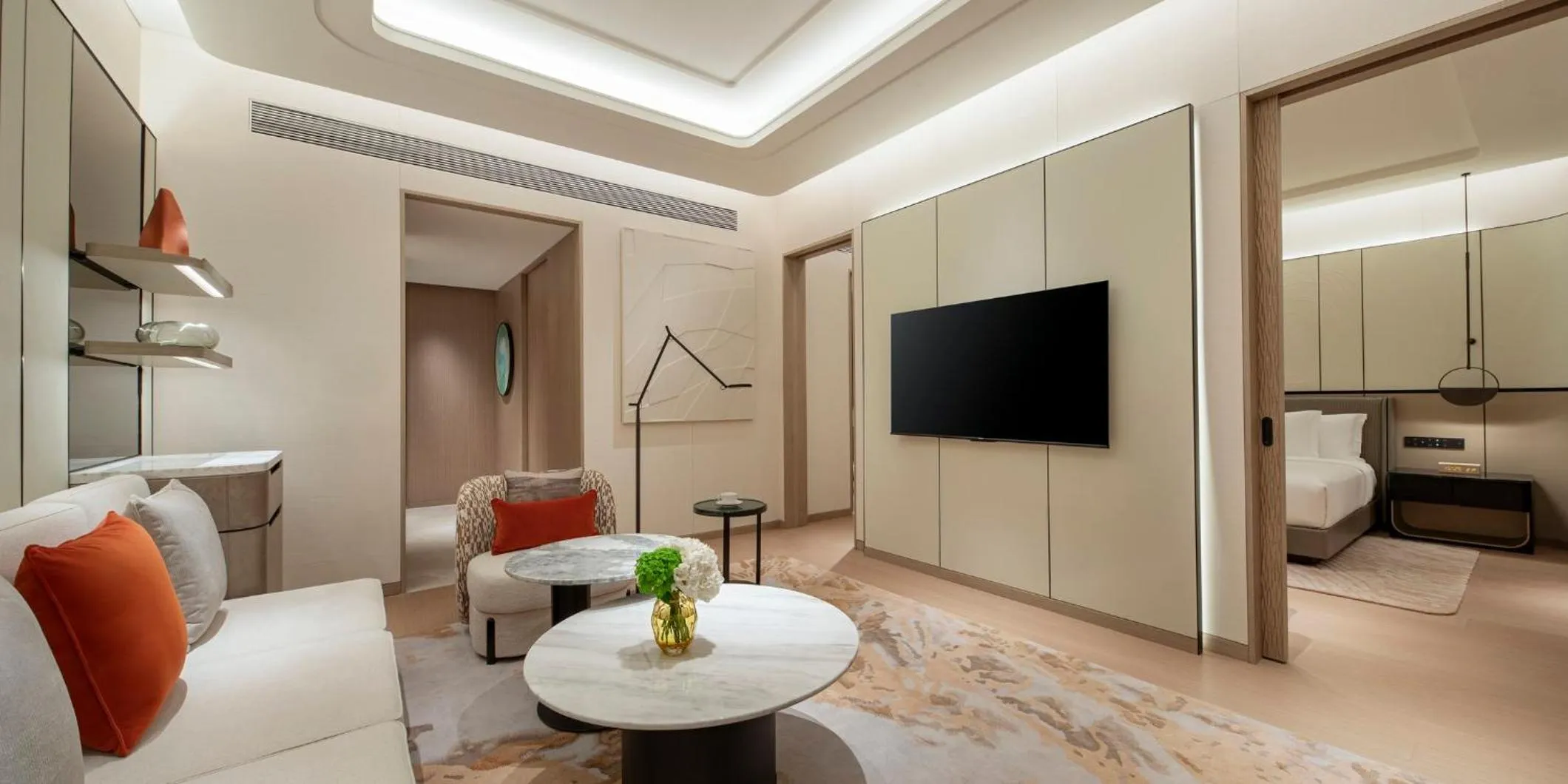 Bedroom in Crowne Plaza Guangzhou Window of Canton