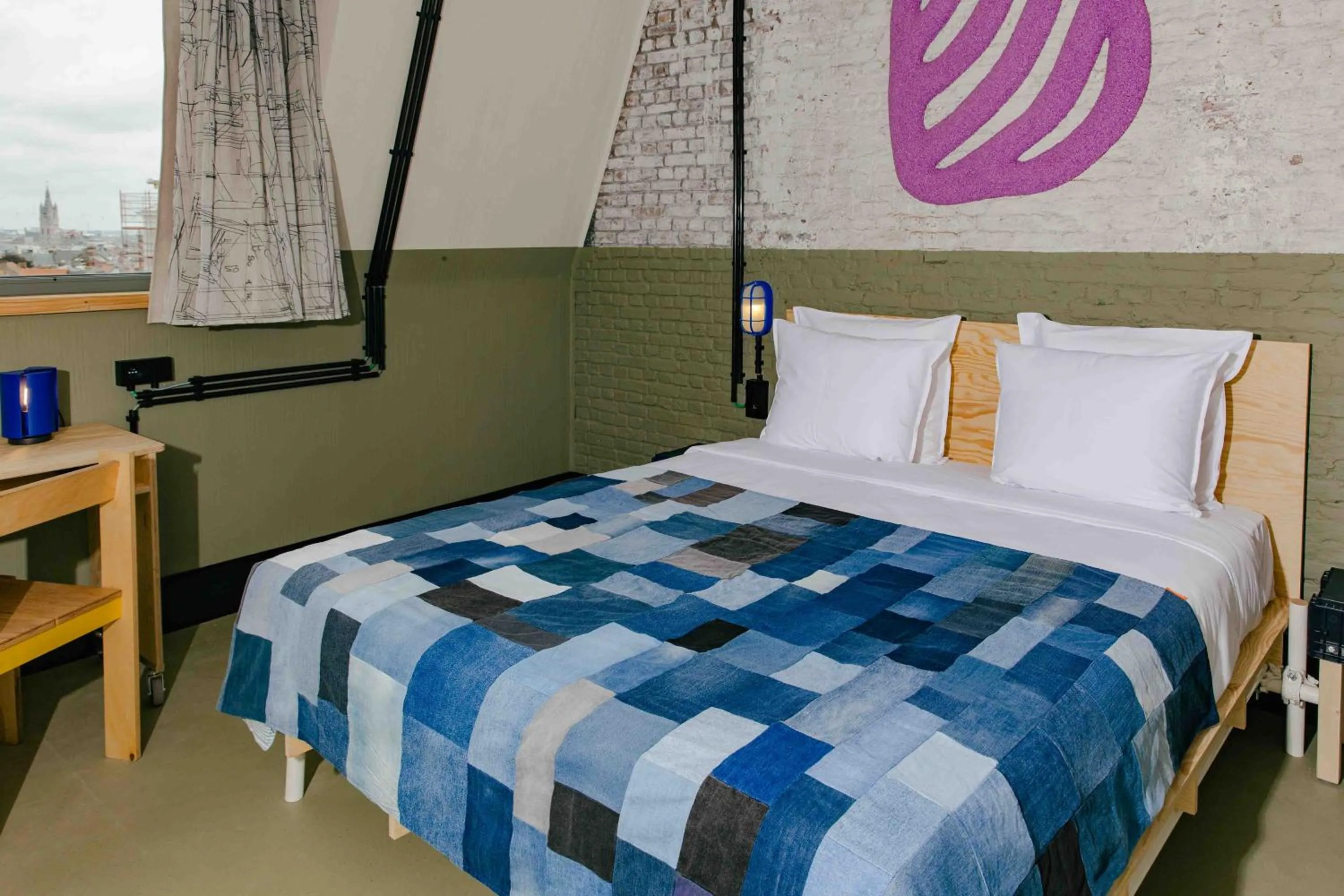 Bedroom, Bed in JAM Ghent