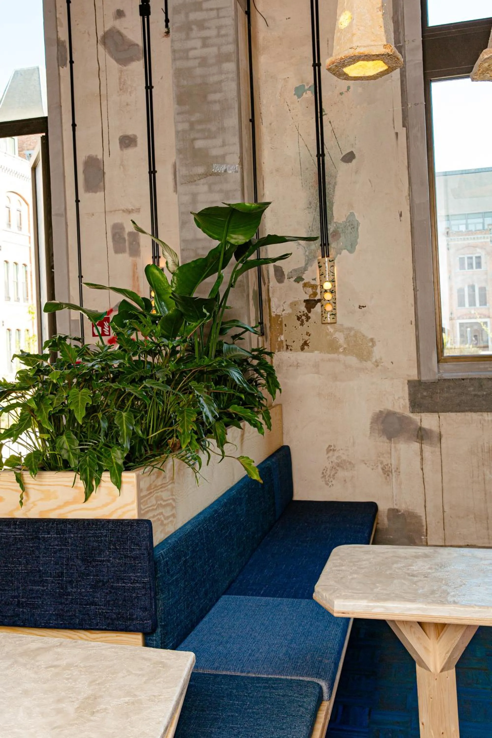 Restaurant/places to eat in JAM Ghent