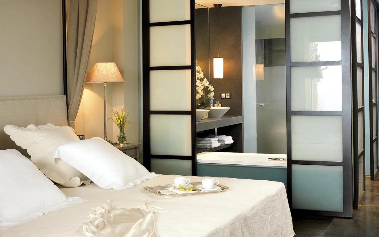 Asia Gardens Hotel & Thai Spa, a Royal Hideaway Hotel