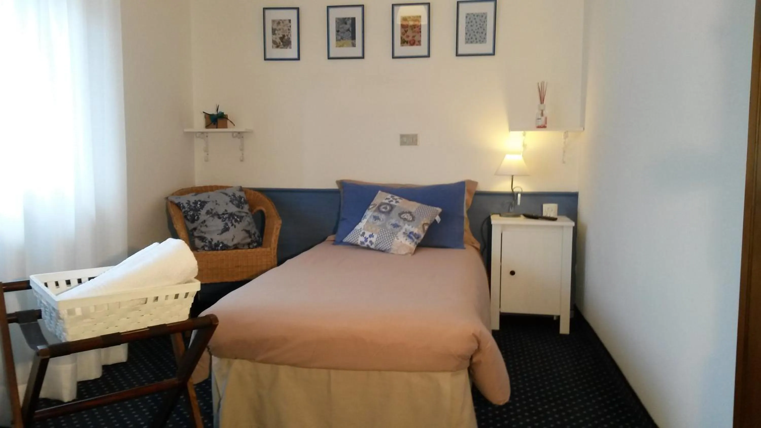 Bed in Albergo al Sole