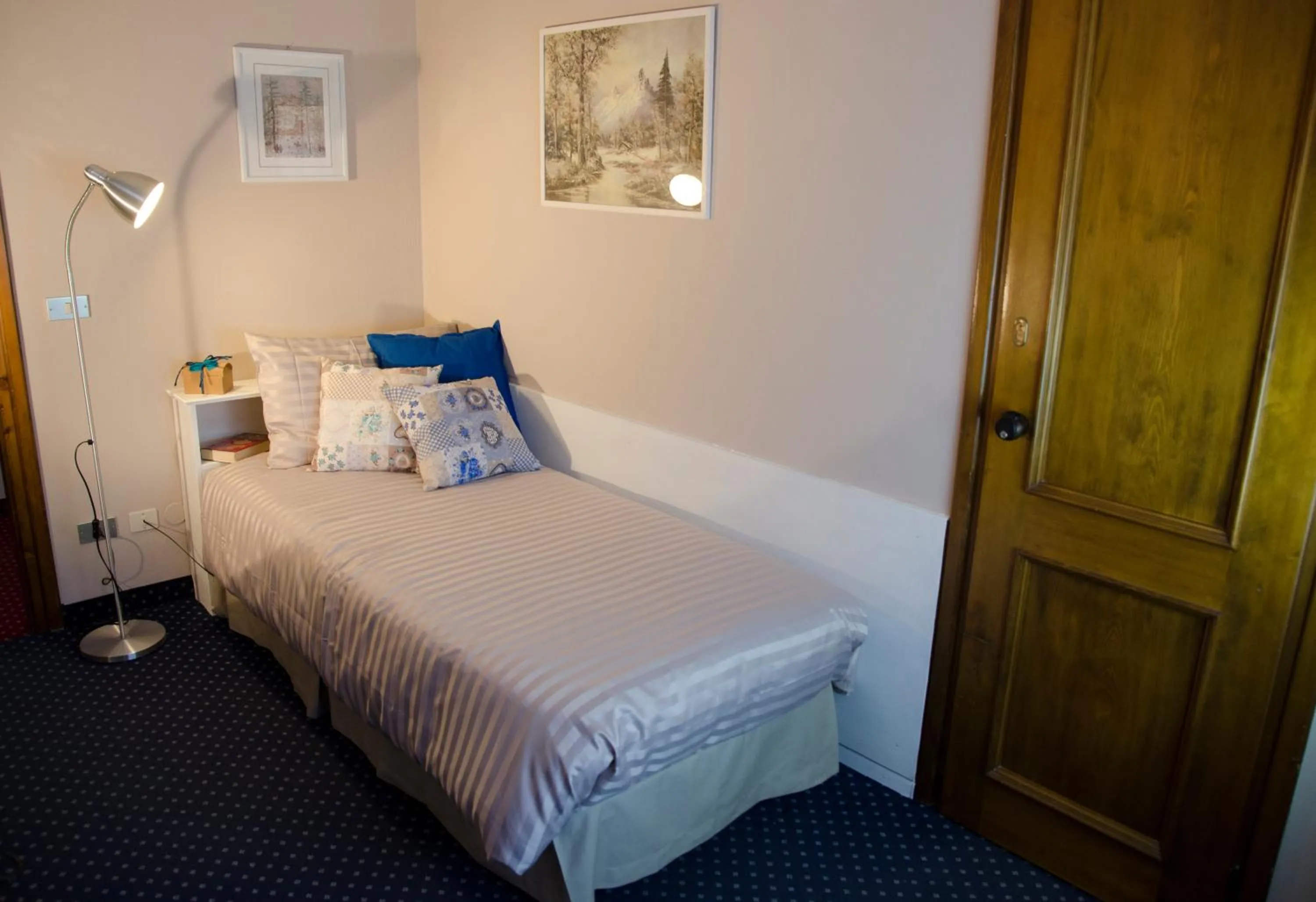 Photo of the whole room, Bed in Albergo al Sole